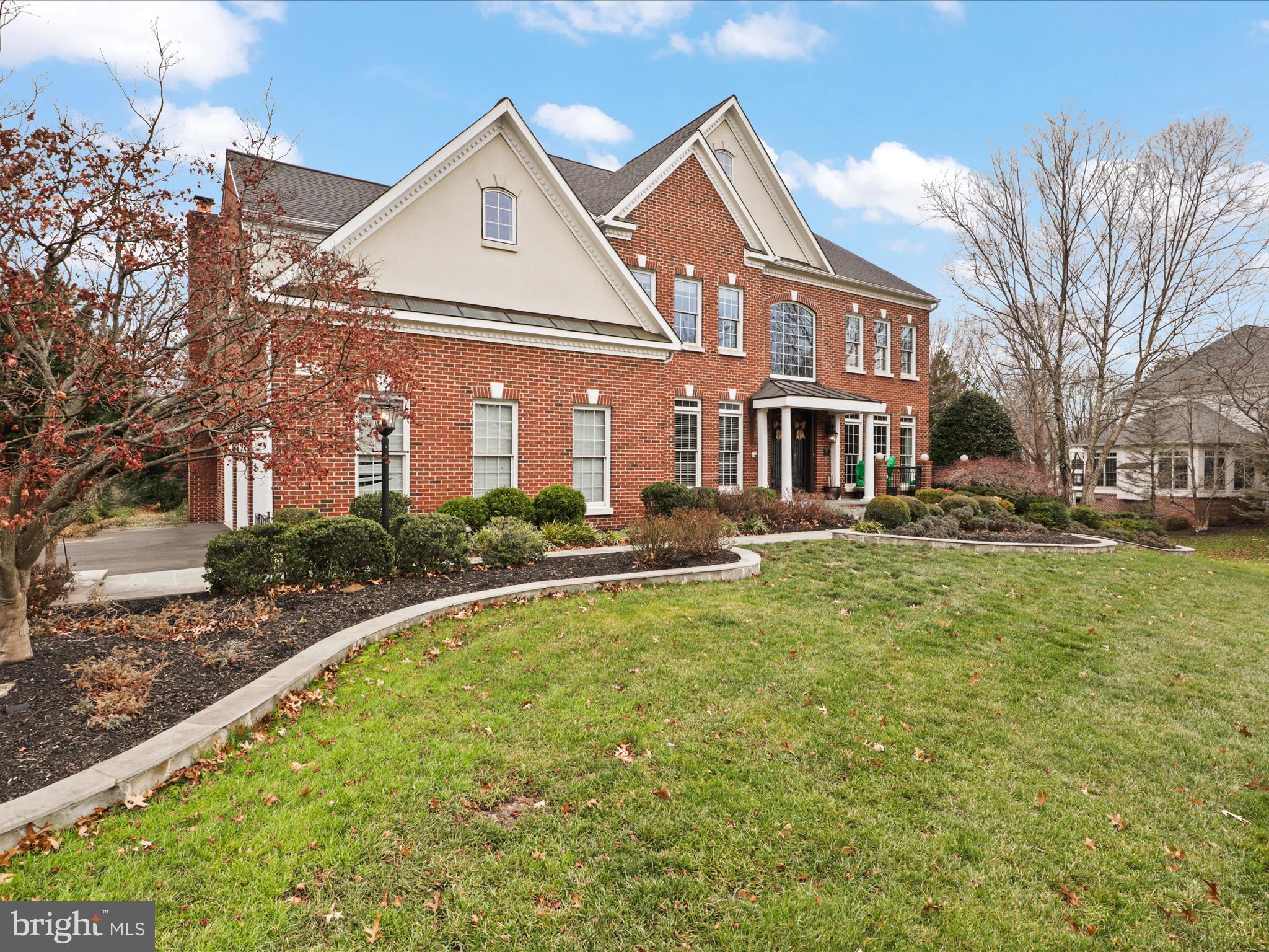 OAK HILL ESTATES - Residential