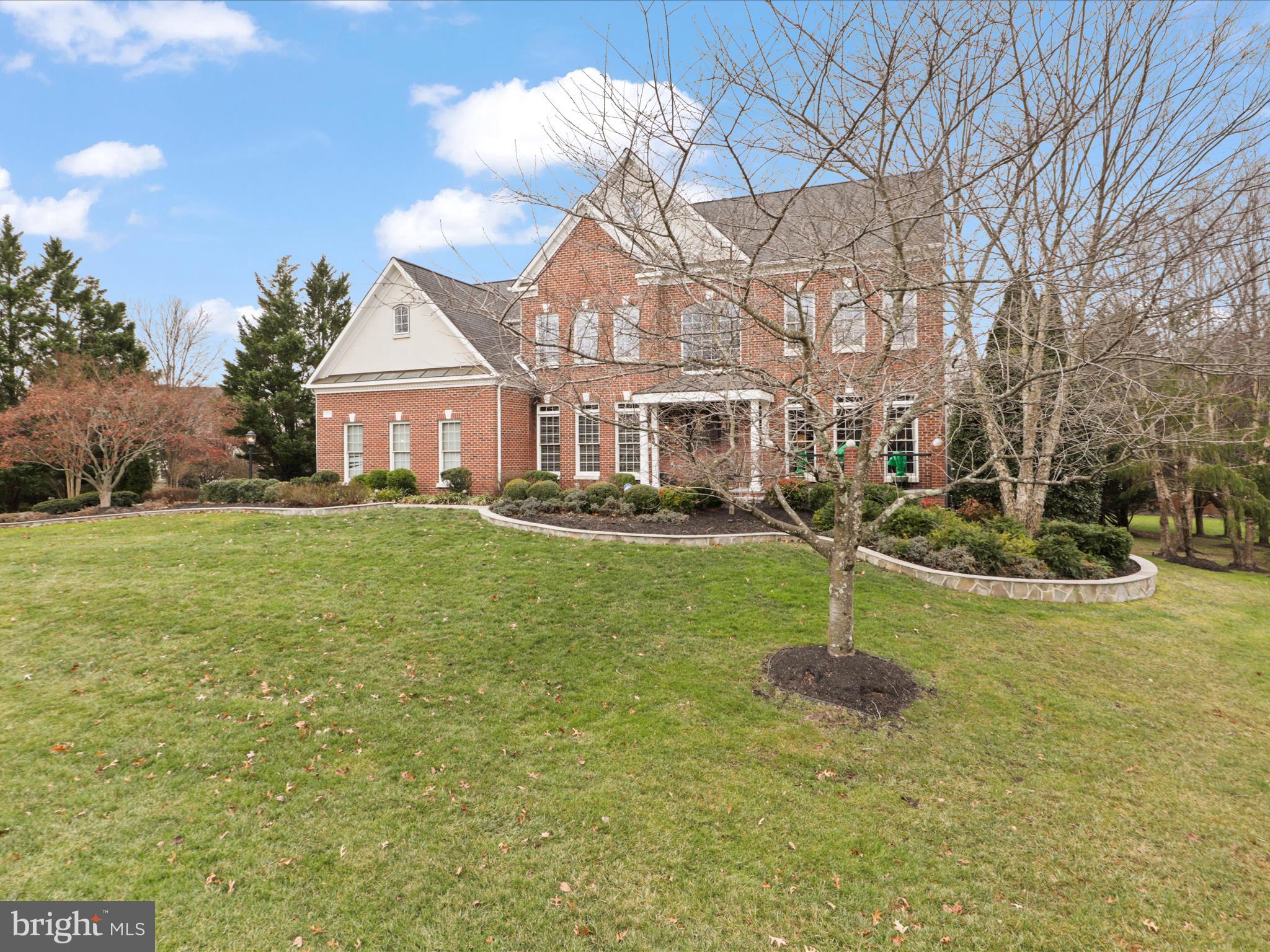 OAK HILL ESTATES - Residential