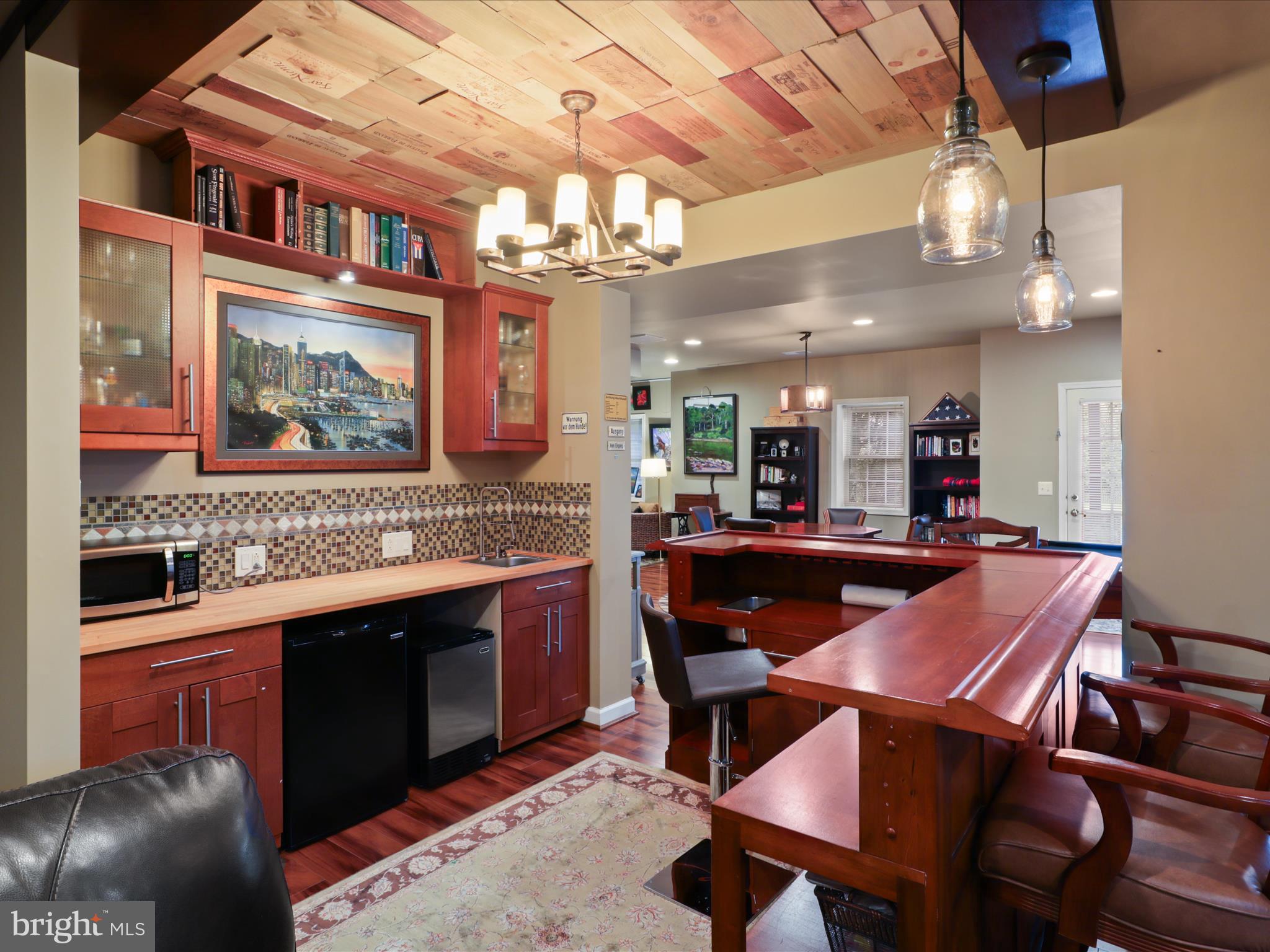 OAK HILL ESTATES - Residential