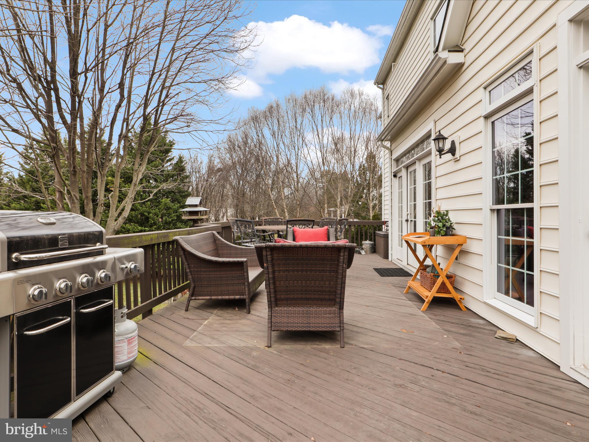 OAK HILL ESTATES - Residential