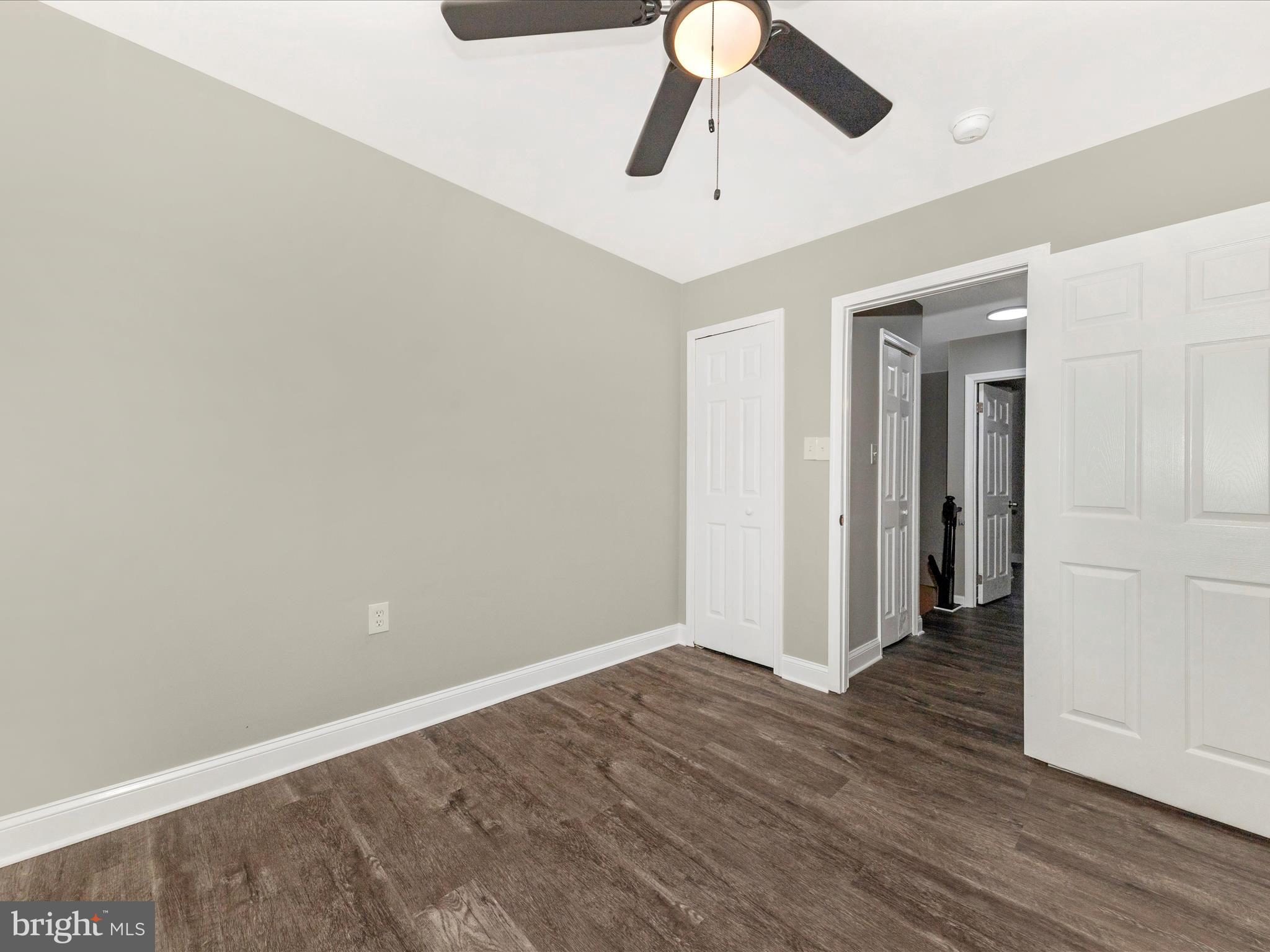 GREENCASTLE MANOR - Residential