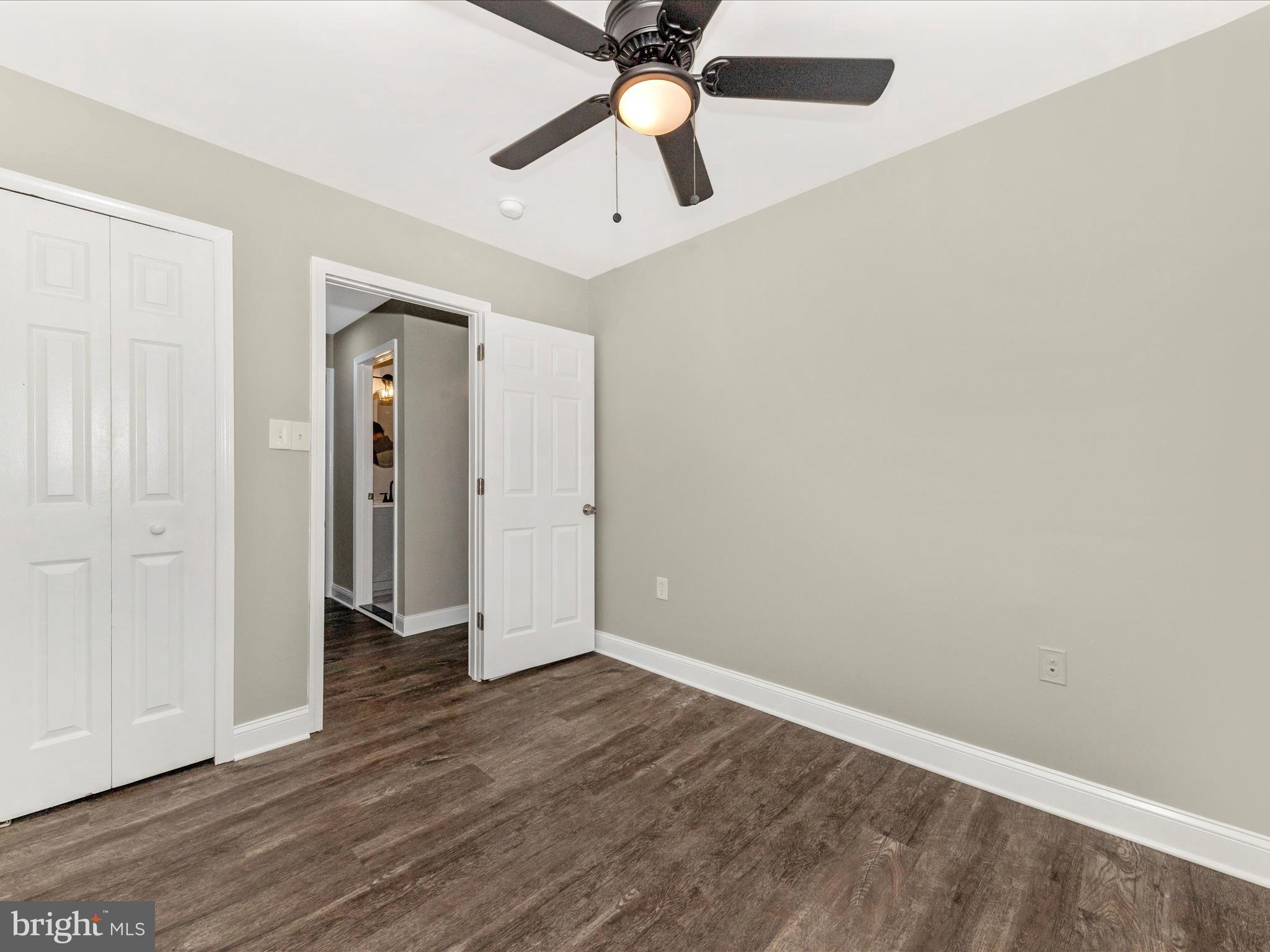 GREENCASTLE MANOR - Residential