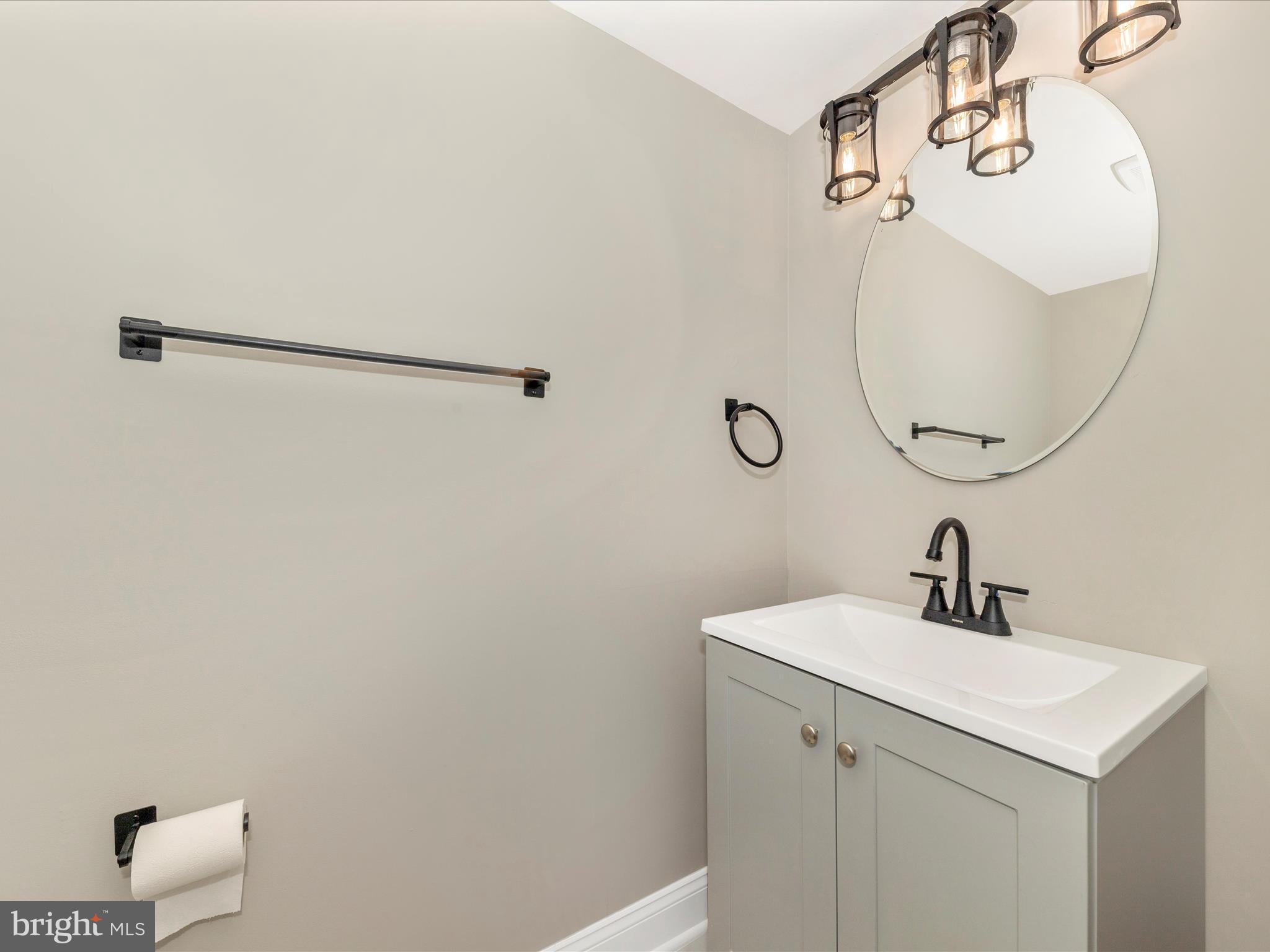 GREENCASTLE MANOR - Residential