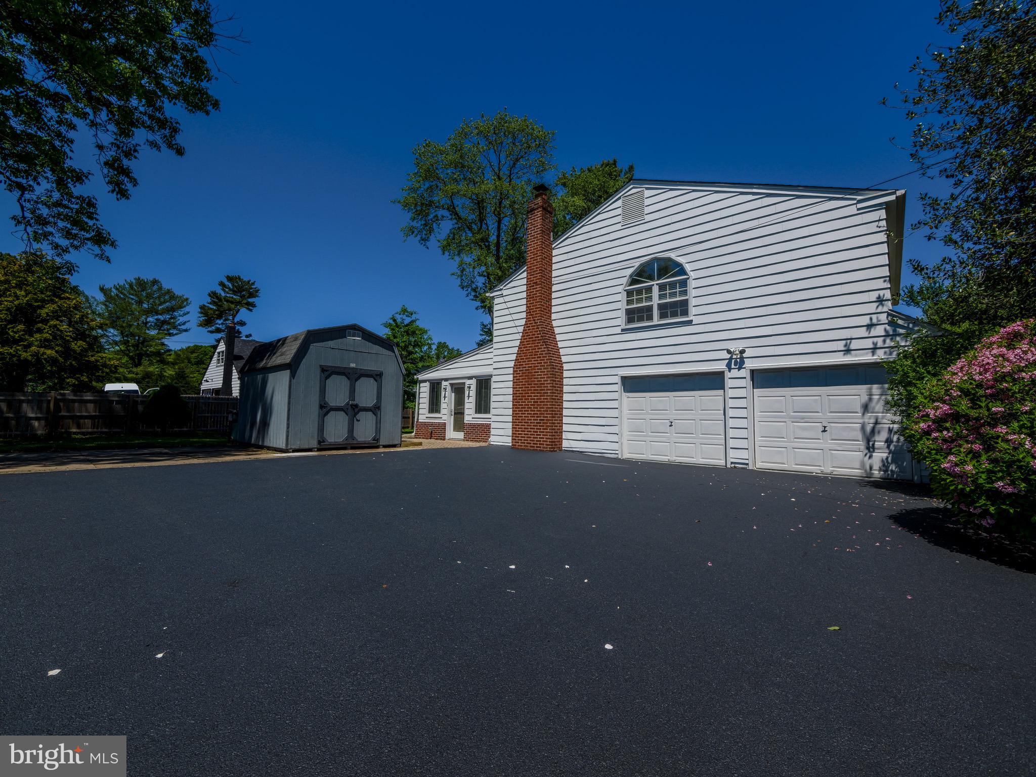 SCOT GLEN - Residential