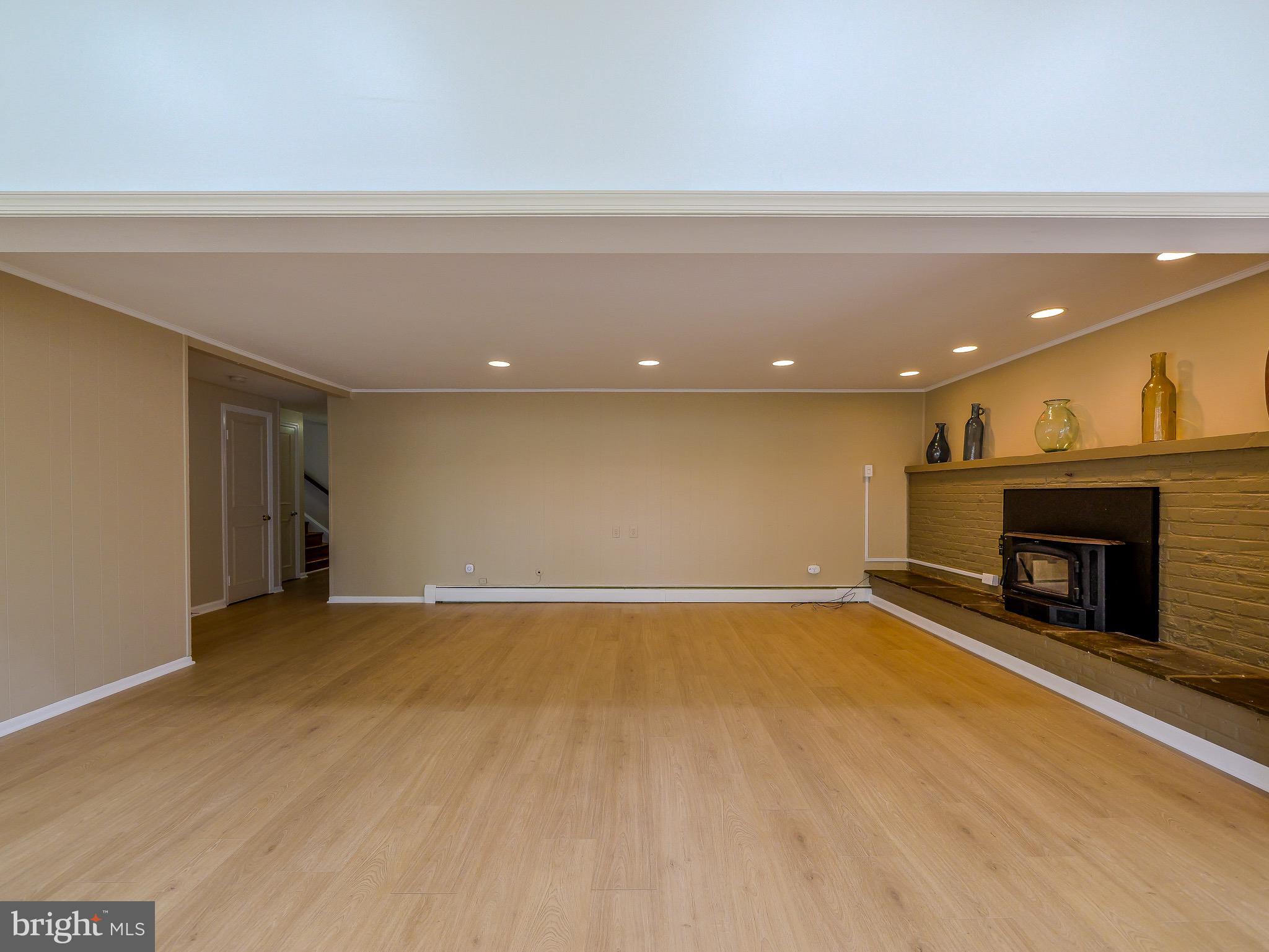 SCOT GLEN - Residential