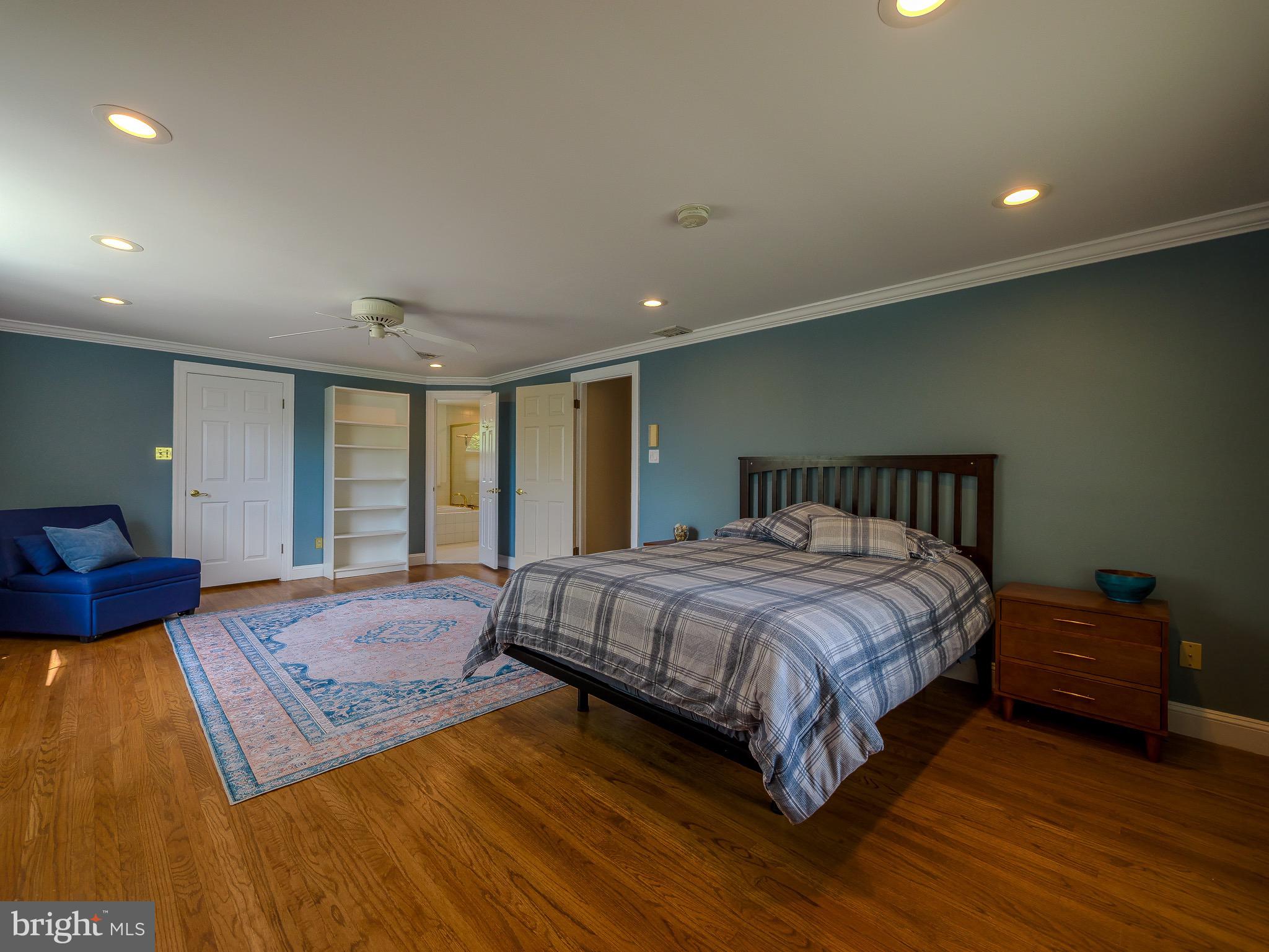 SCOT GLEN - Residential