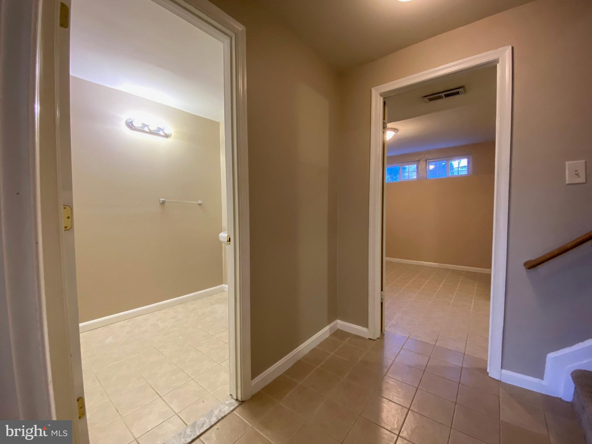 ASPEN PARK - Residential Lease