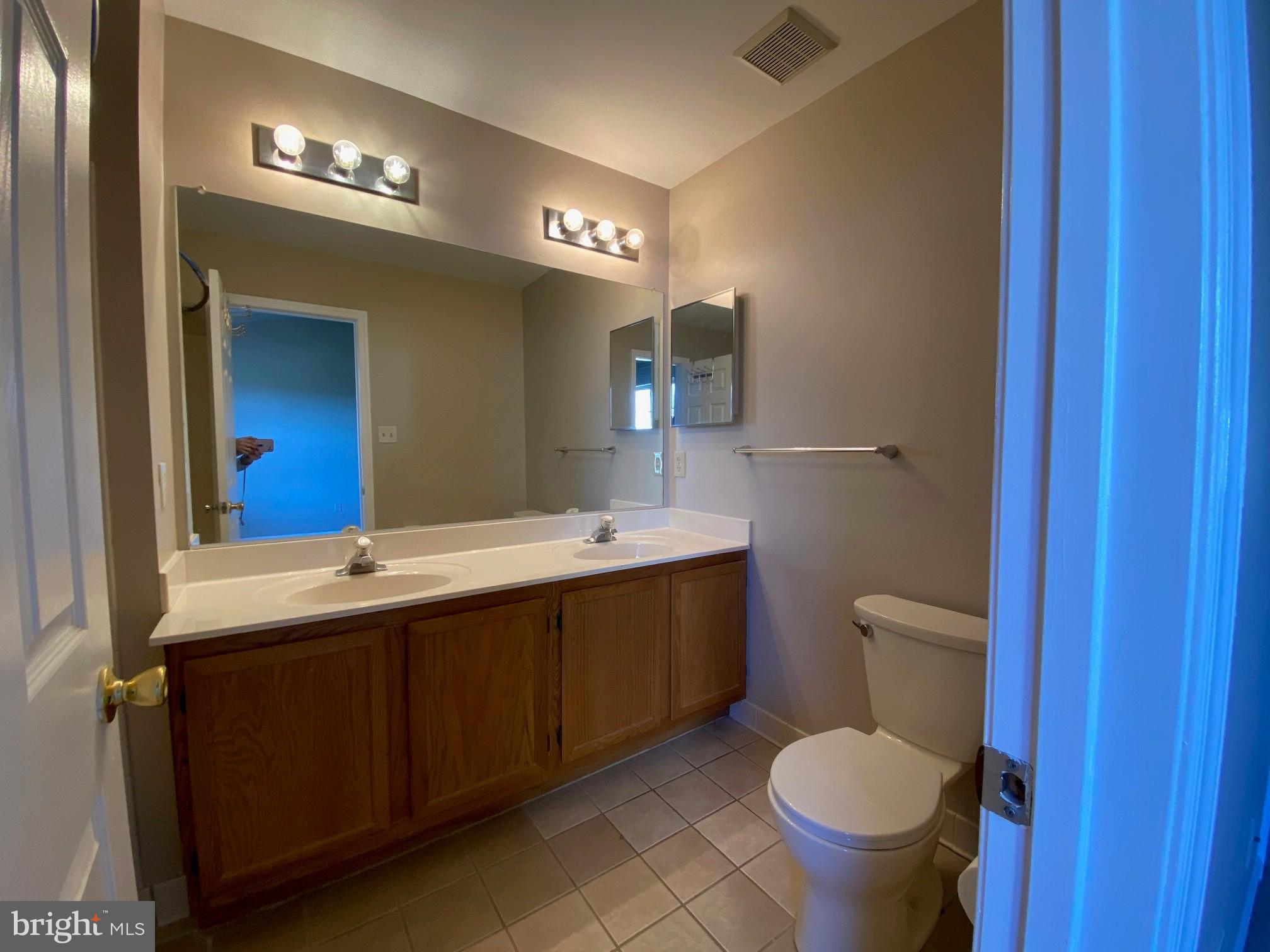 ASPEN PARK - Residential Lease