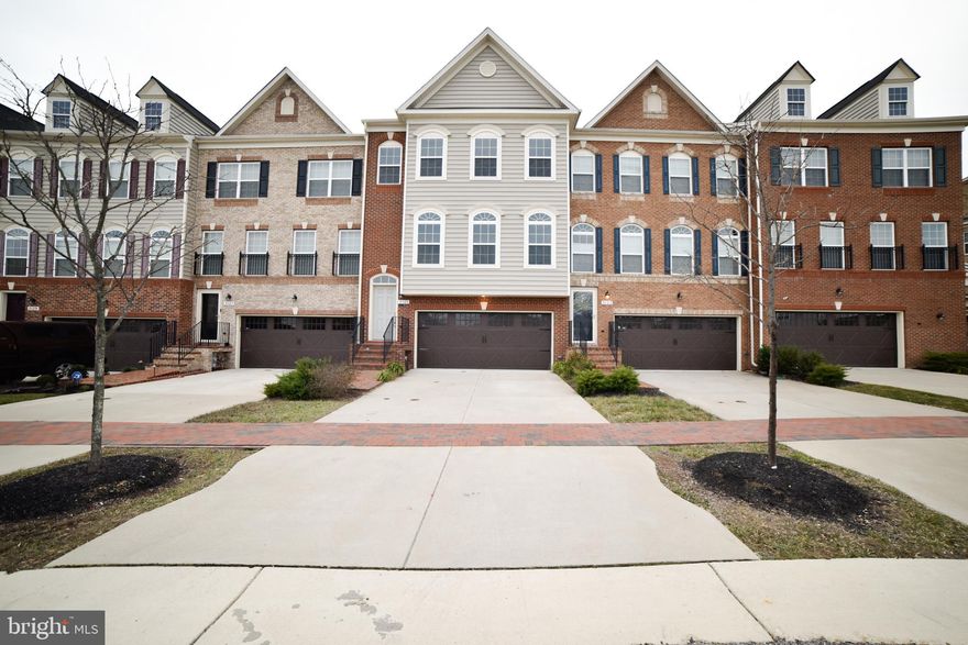Beautiful move-in ready townhouse located in the Beech Tree community in Upper Marlboro.  Open and spacious floor plan with hardwood floors, freshly painted, and new carpet throughout.  Gourmet kitchen features granite counters, 42-inch cabinets, stainless appliances, gas cook top with hood, wall and microwave ovens, backsplash and walkout to deck.  Large master bedroom with luxury master bathroom that includes soaking tub, granite counters and double sinks. Two additional bedrooms and 2nd bathroom also with double sinks, and convenient laundry area complete the upper sleeping level. Fully finished lower level with full bathroom, walk out slider to fenced back yard and access to 2-car garage. Community amenities include a pool, golf course w/restaurant, playgrounds, fitness facility, etc.