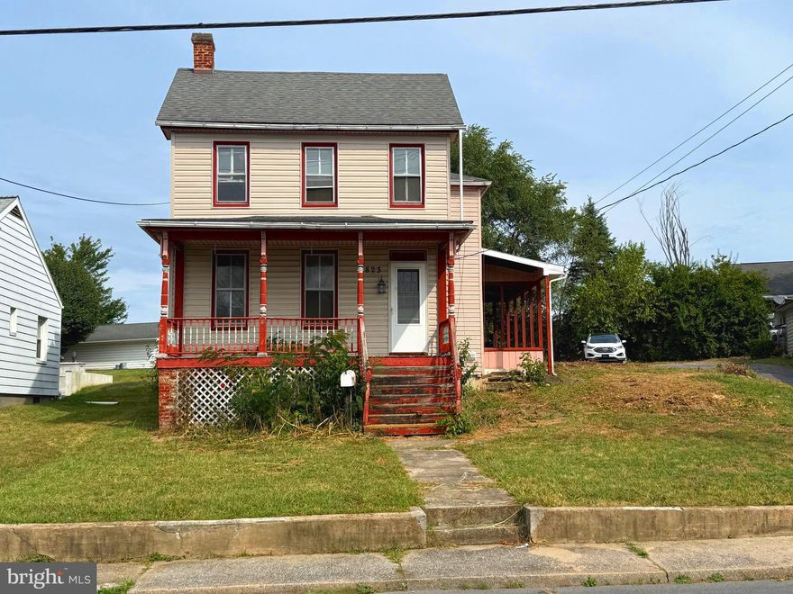 3 Bedroom, 1 Bathroom Colonial style home ready for your rehab! This 1646sf, 3 level colonial is priced for the investor or handy homeowner. Bring your vision and finish to suit. The square footage might allow for an additional bath. Sitting on .23 acres, there is a driveway leading to off street parking. Nice sized back yard. Front and side covered porches. Located minutes from downtown, shopping, medical facilities, schools, and interstate access.