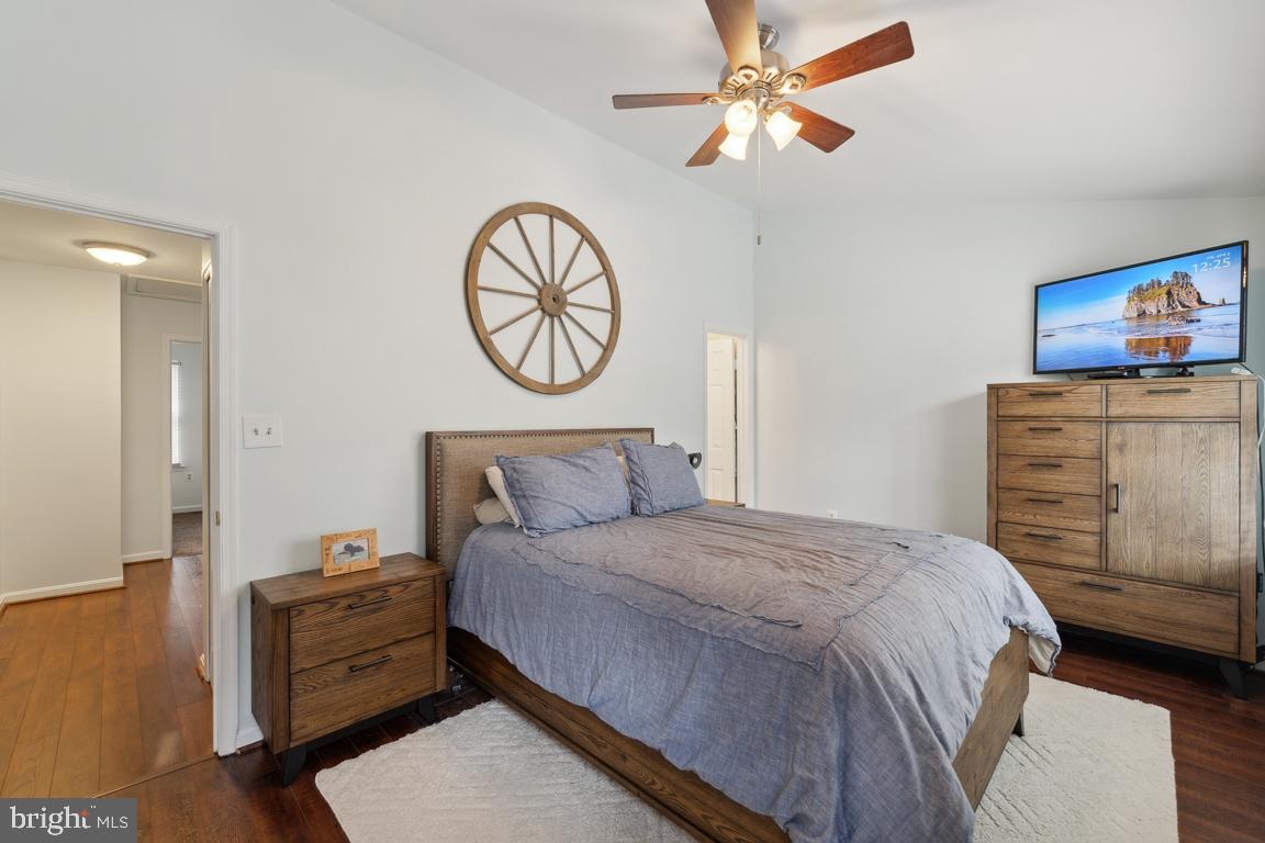 MONTCLAIR - Residential Lease