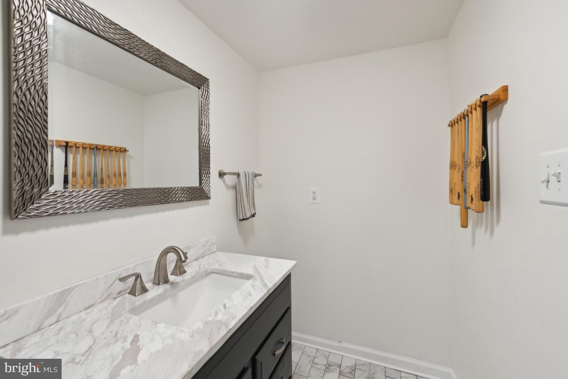 MONTCLAIR - Residential Lease