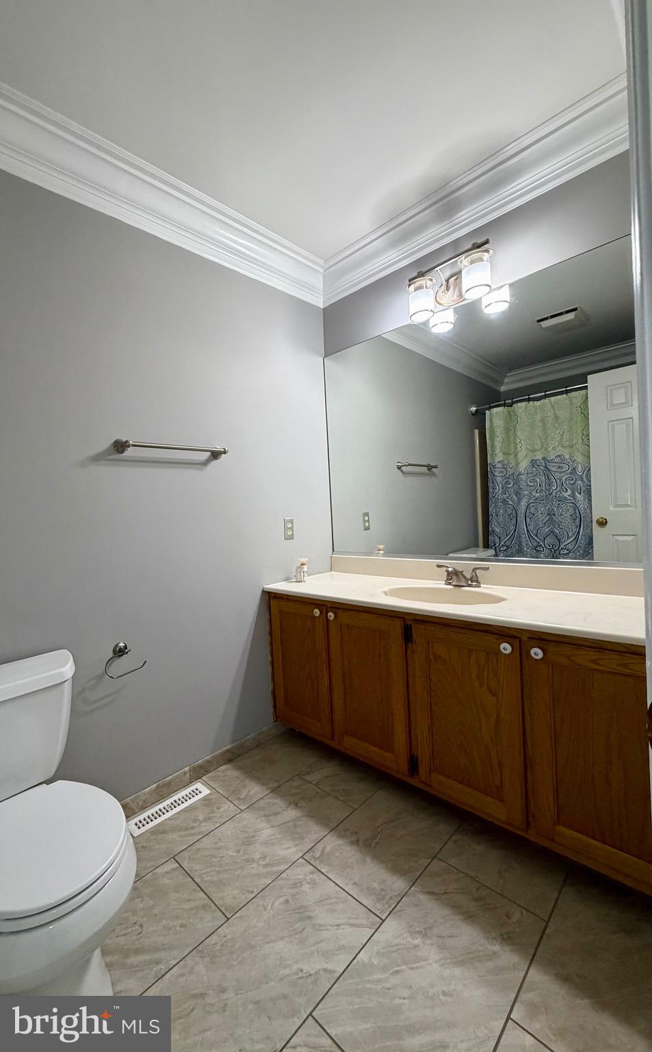 CAMELOT - Residential