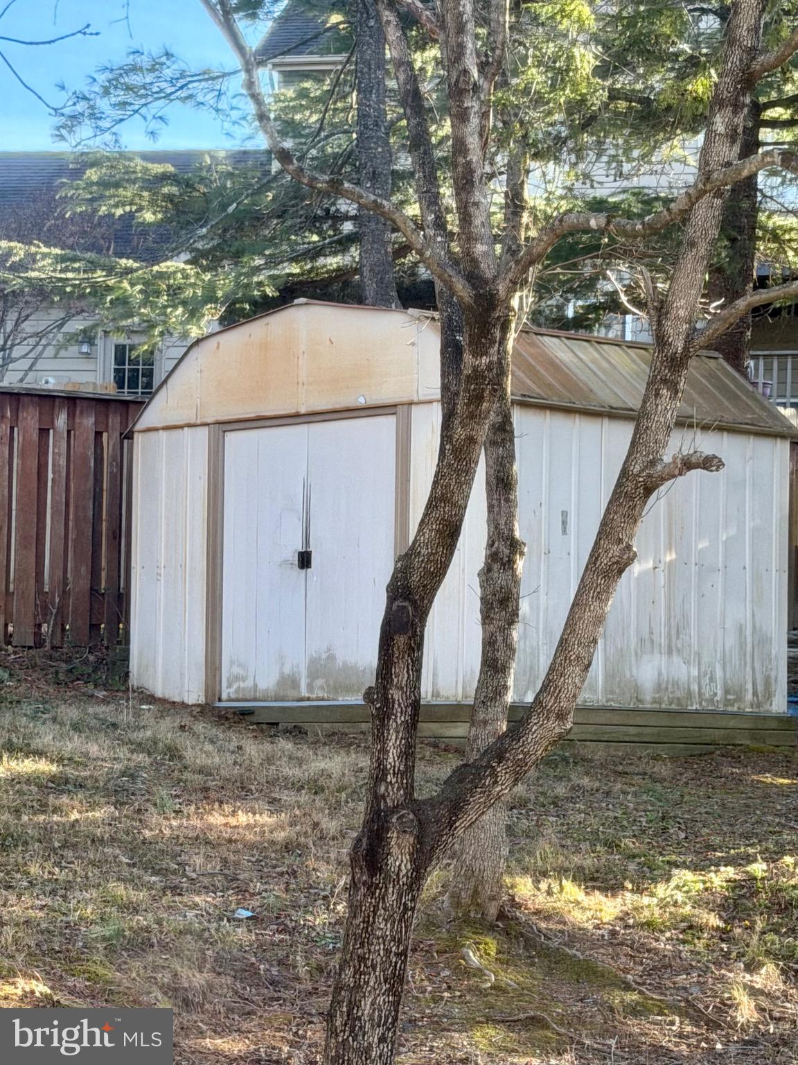 CAMELOT - Residential