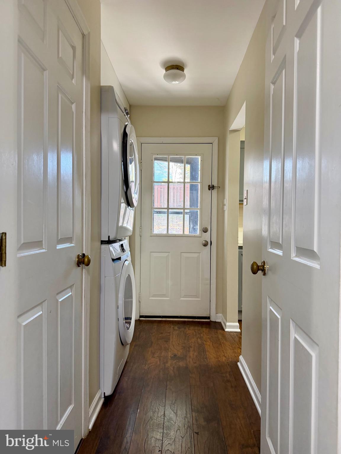 CAMELOT - Residential