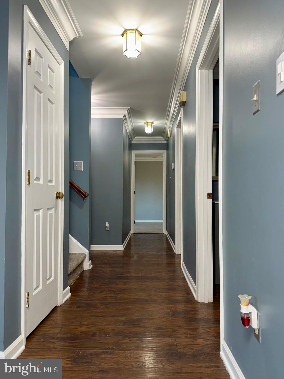 CAMELOT - Residential