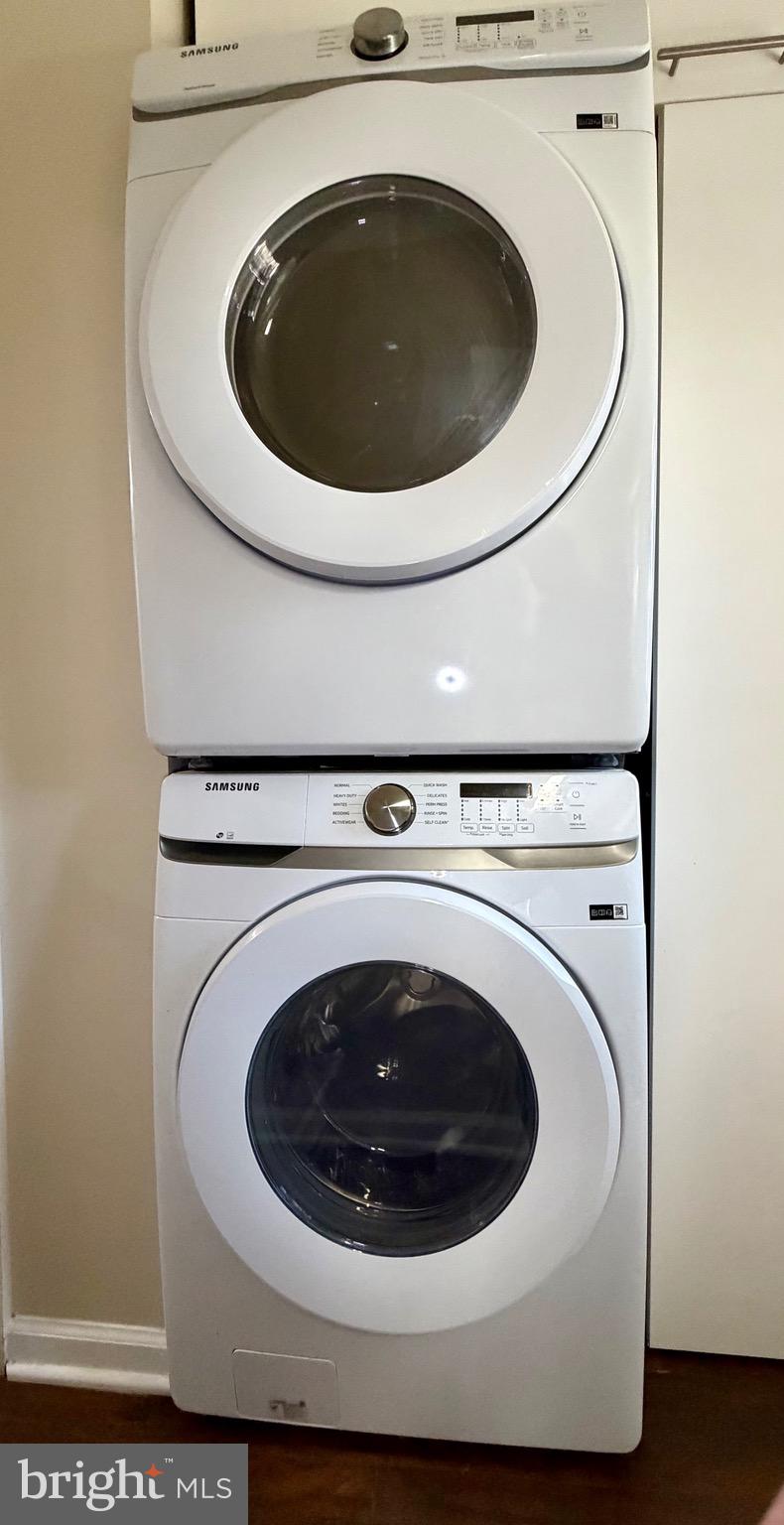 CAMELOT - Residential