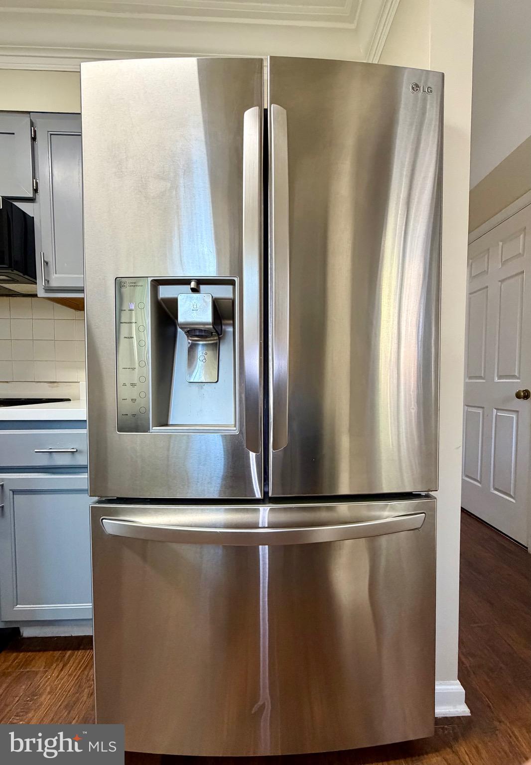 CAMELOT - Residential