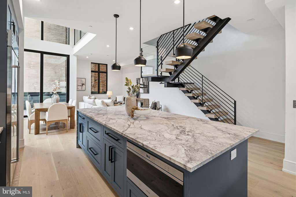 Photo of 2316 Sansom Street, PHILADELPHIA, PA 19103 (MLS # PAPH2656010)