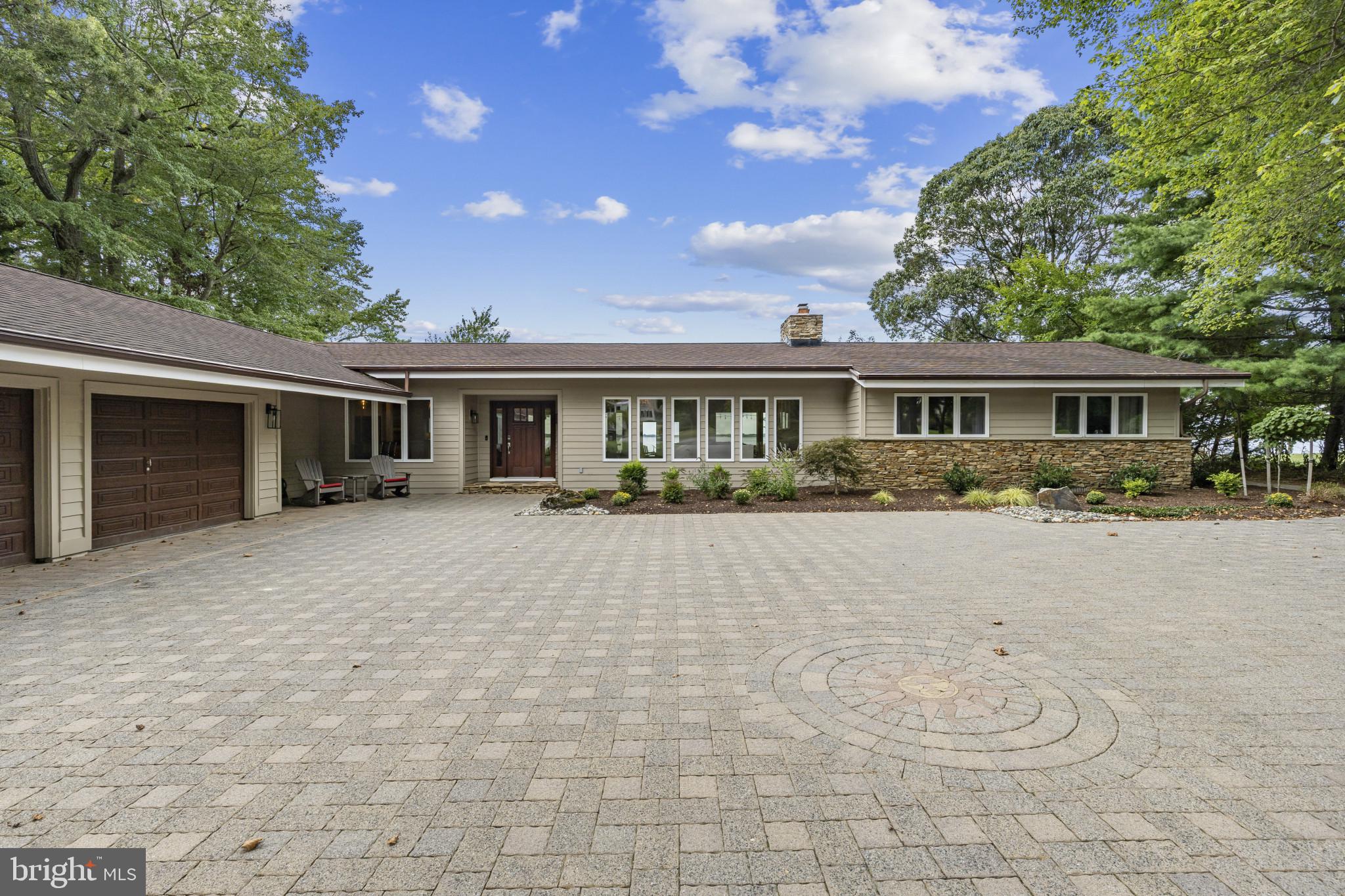 PROSPECT BAY - Residential