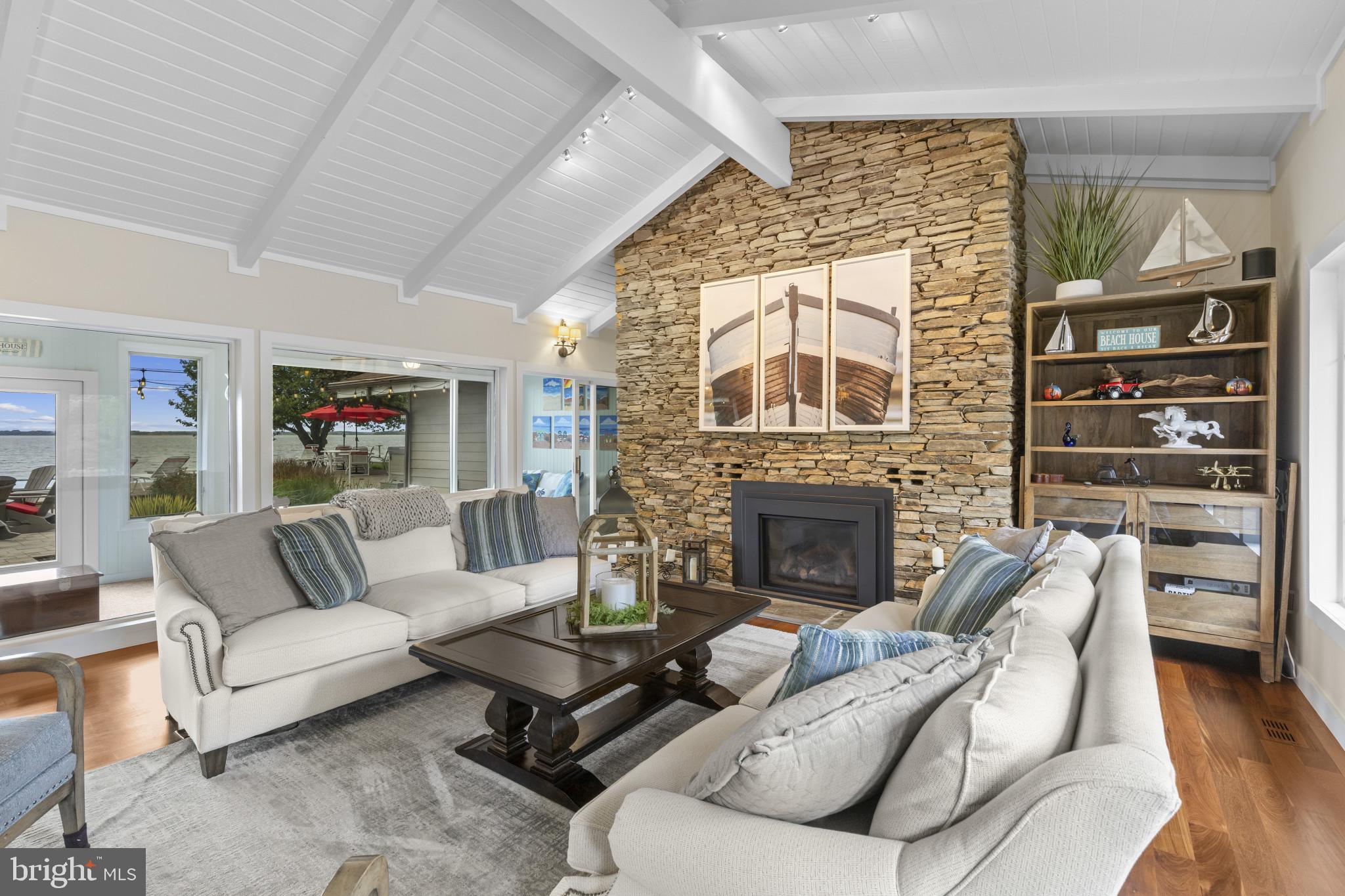 PROSPECT BAY - Residential