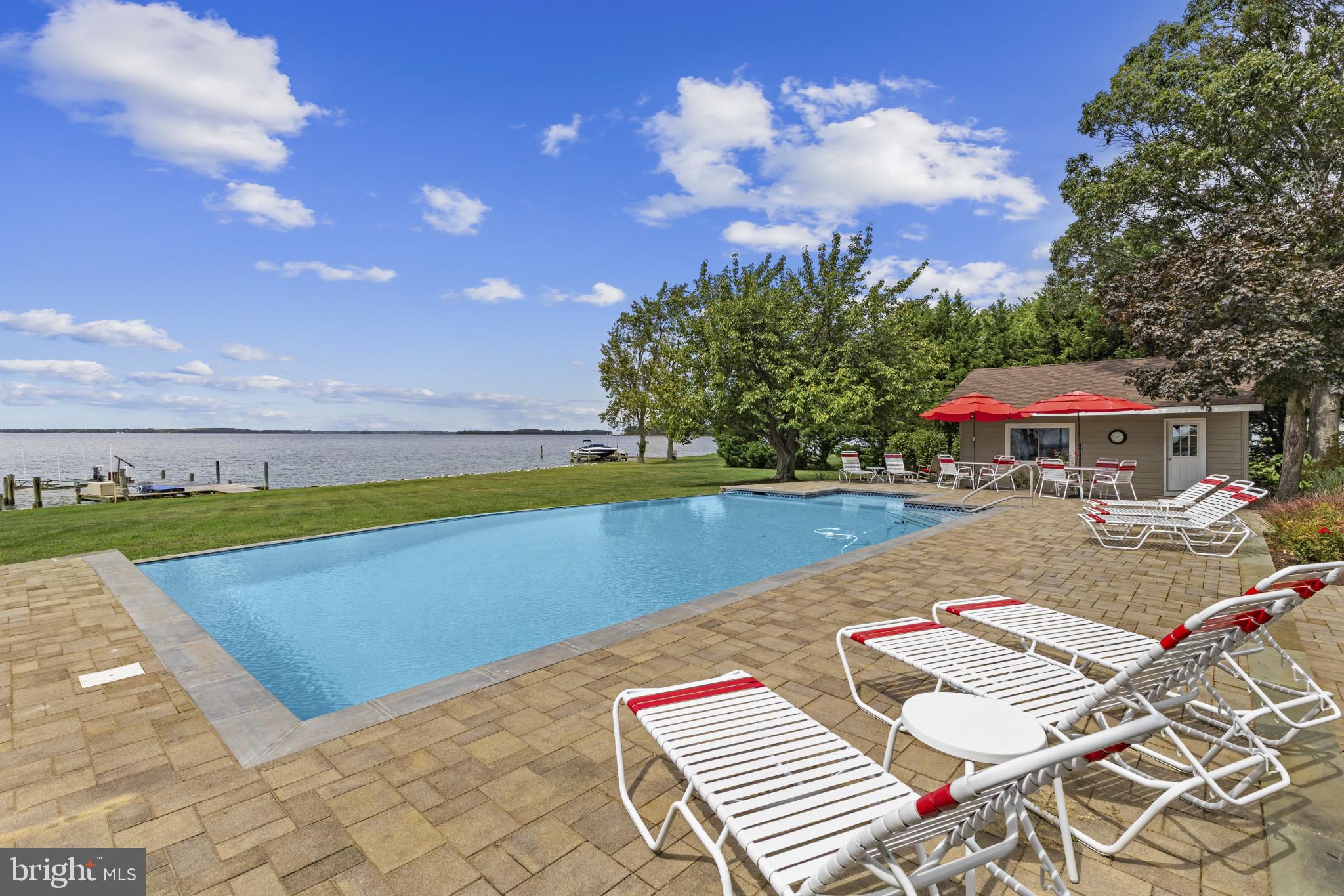 PROSPECT BAY - Residential