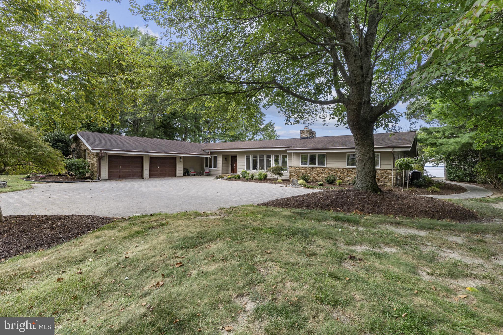 PROSPECT BAY - Residential