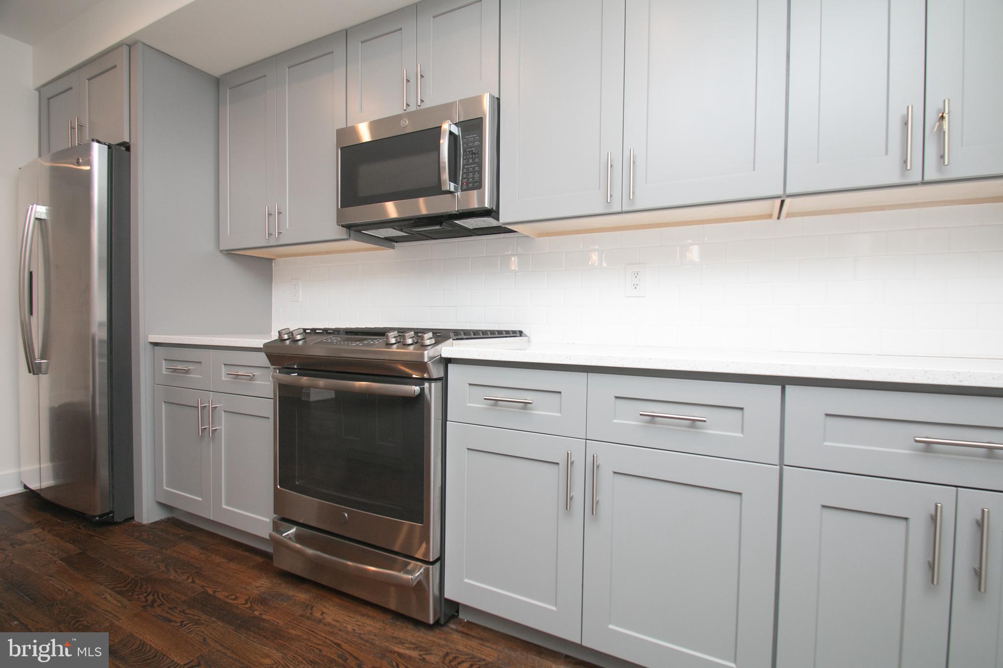 QUEEN VILLAGE - Residential Lease