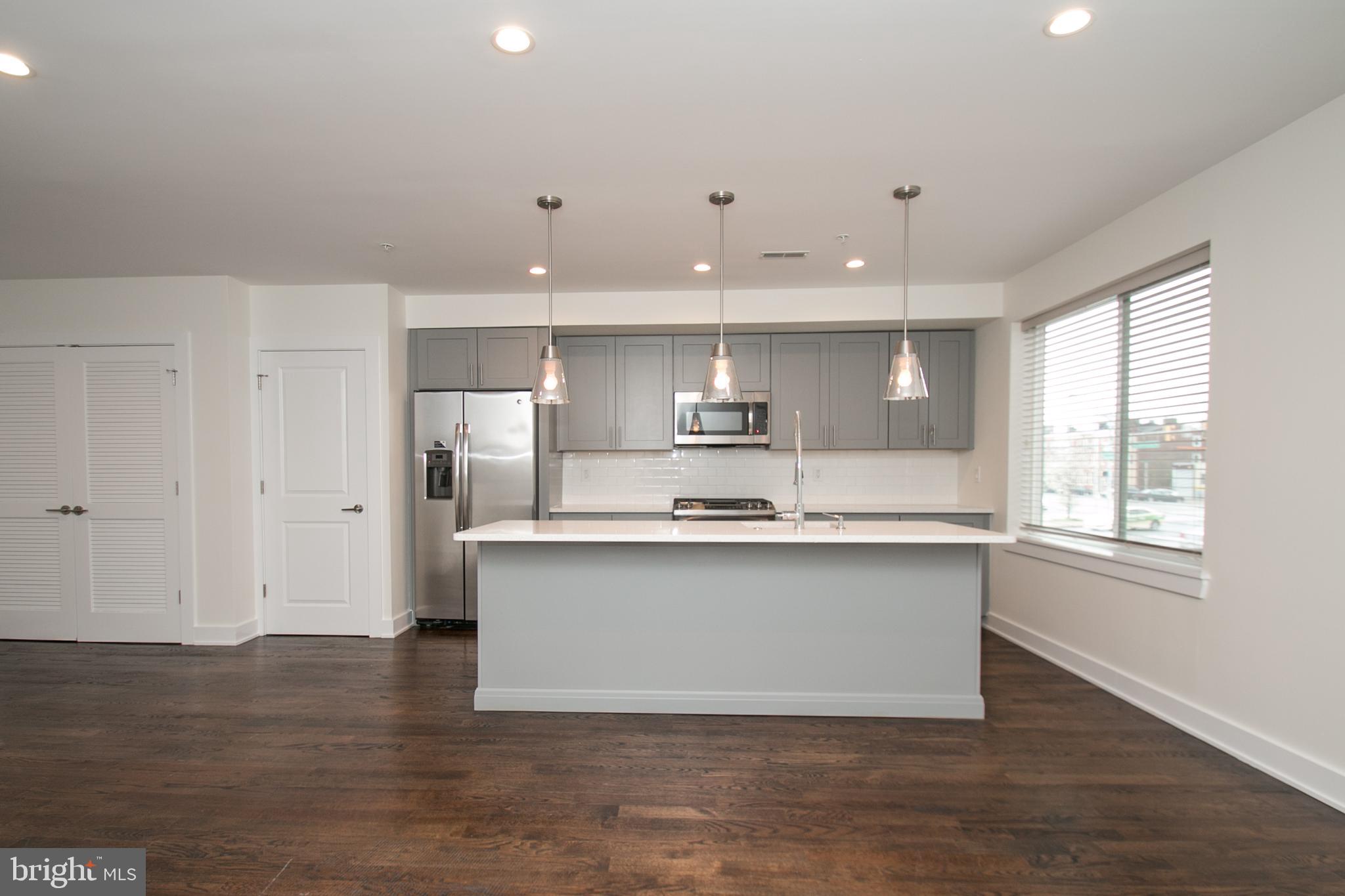 QUEEN VILLAGE - Residential Lease