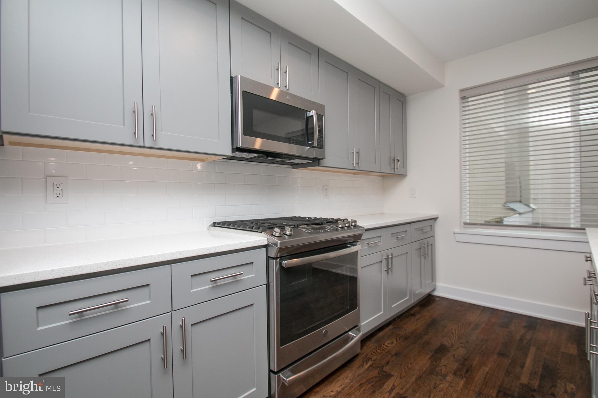QUEEN VILLAGE - Residential Lease