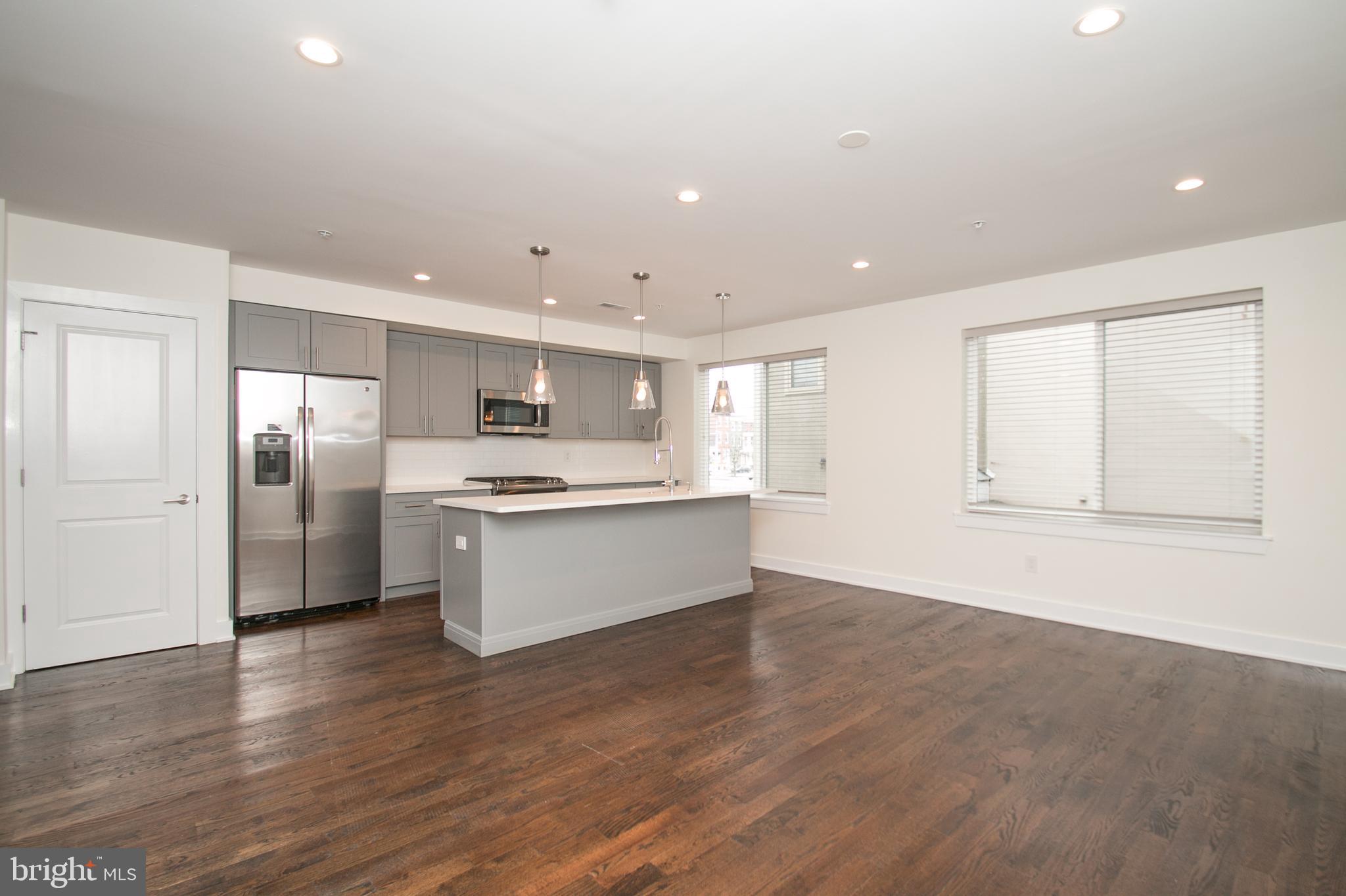 QUEEN VILLAGE - Residential Lease