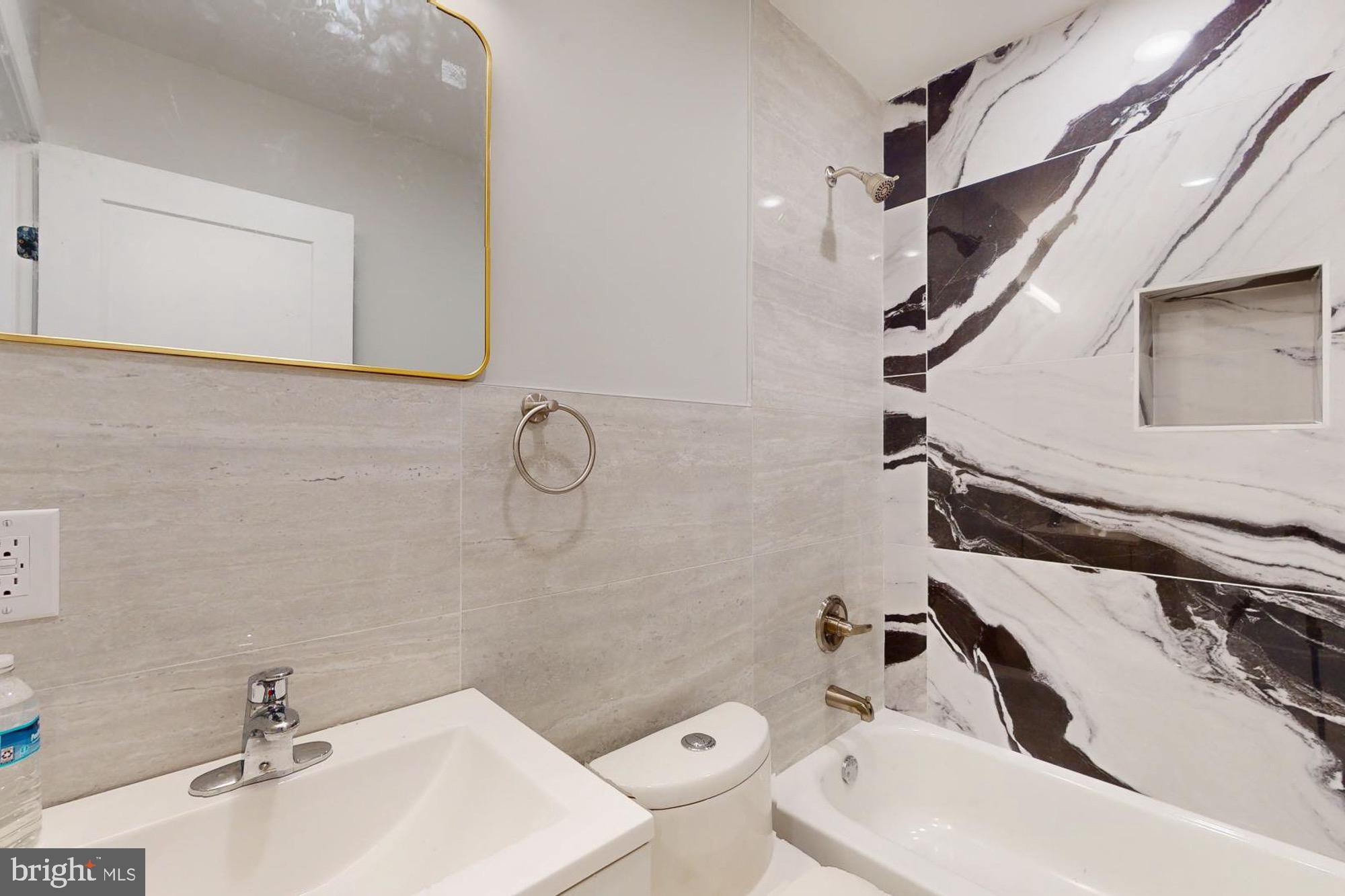 HARTRANFT - Residential Lease