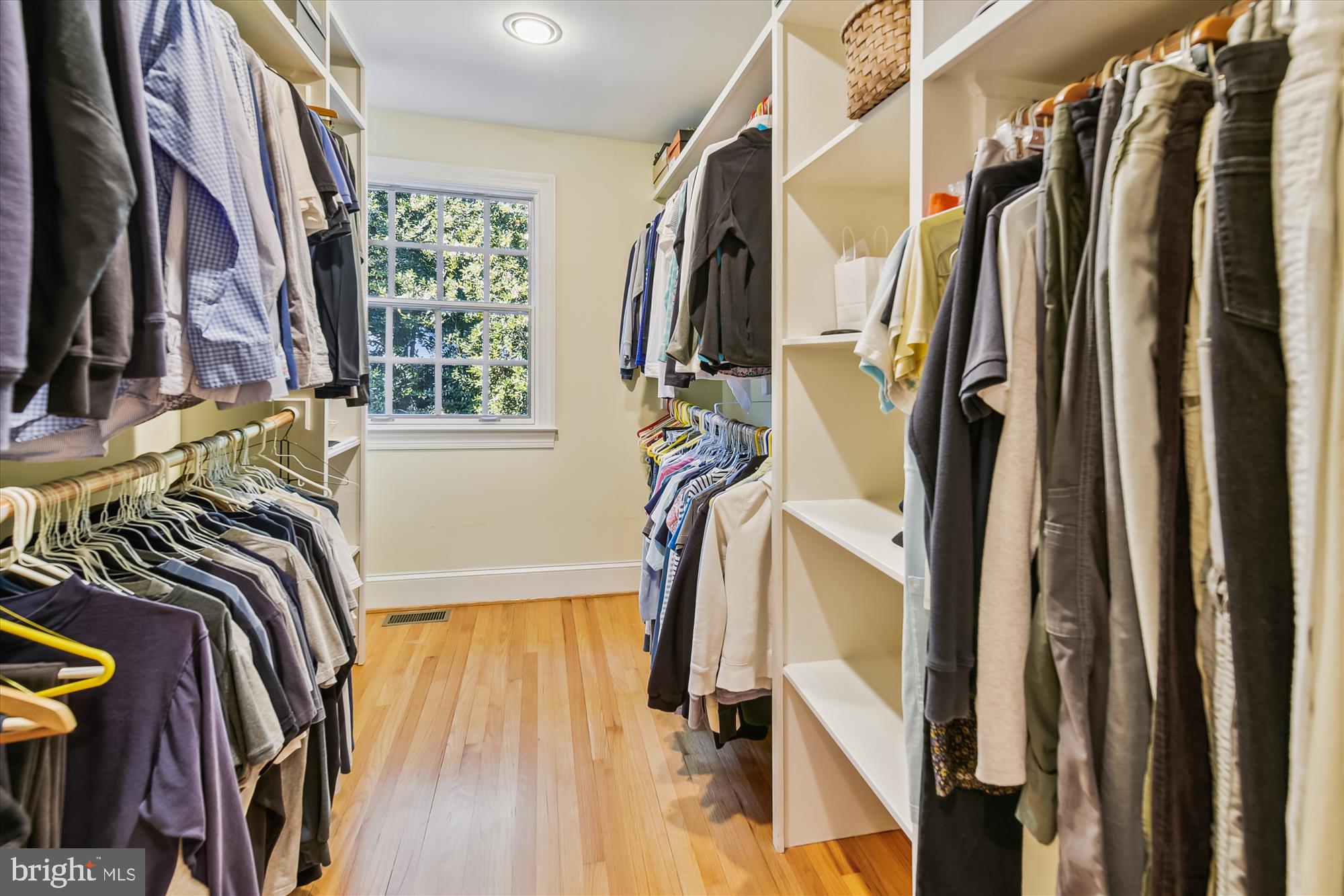 CHARTWELL - Residential