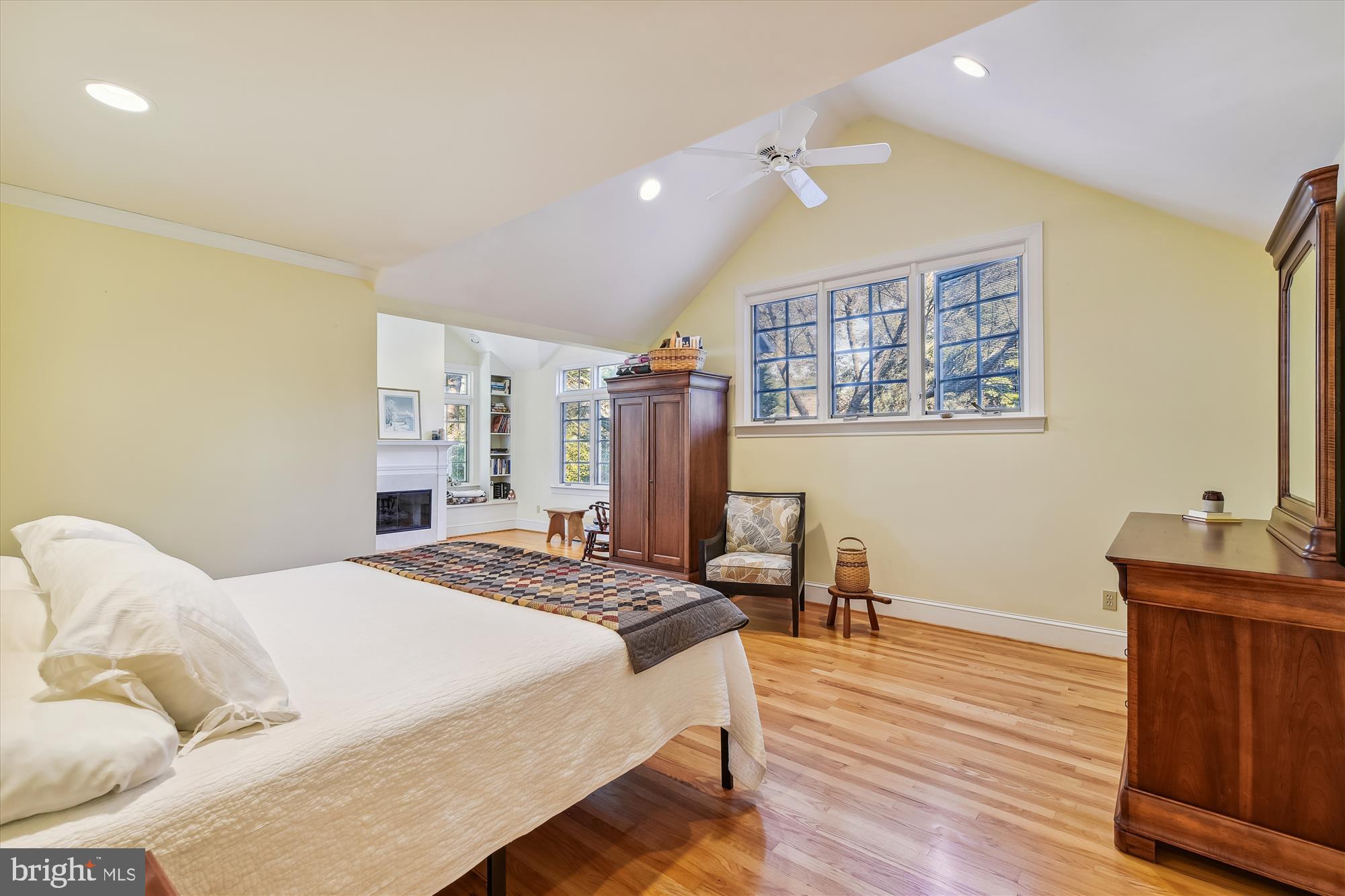 CHARTWELL - Residential