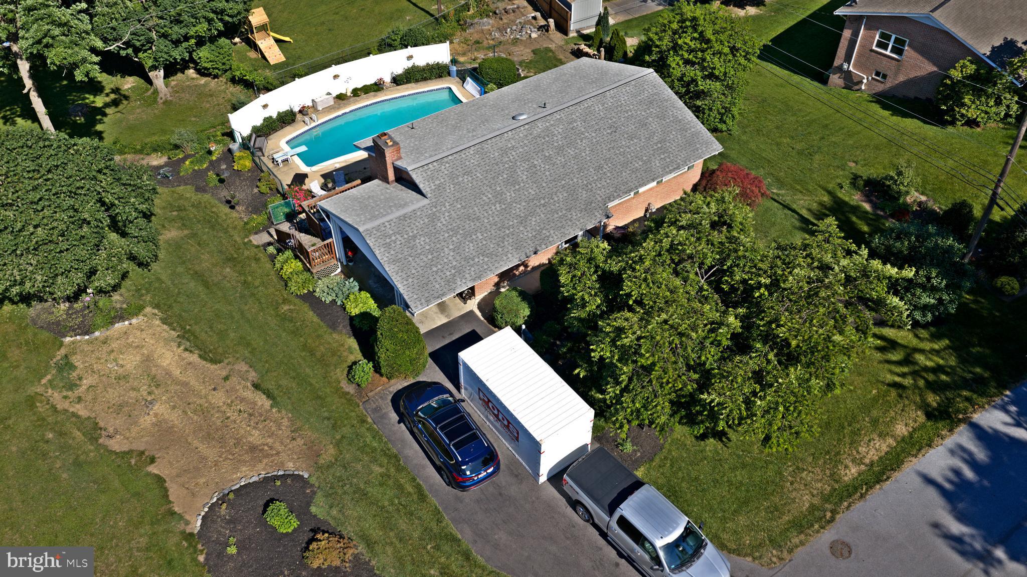 17707 WOODCREST ROAD