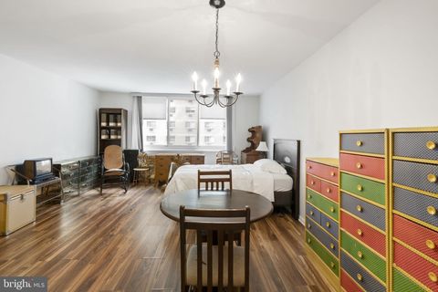 1901 JOHN F KENNEDY BOULEVARD 810 PHILADELPHIA PA 19103