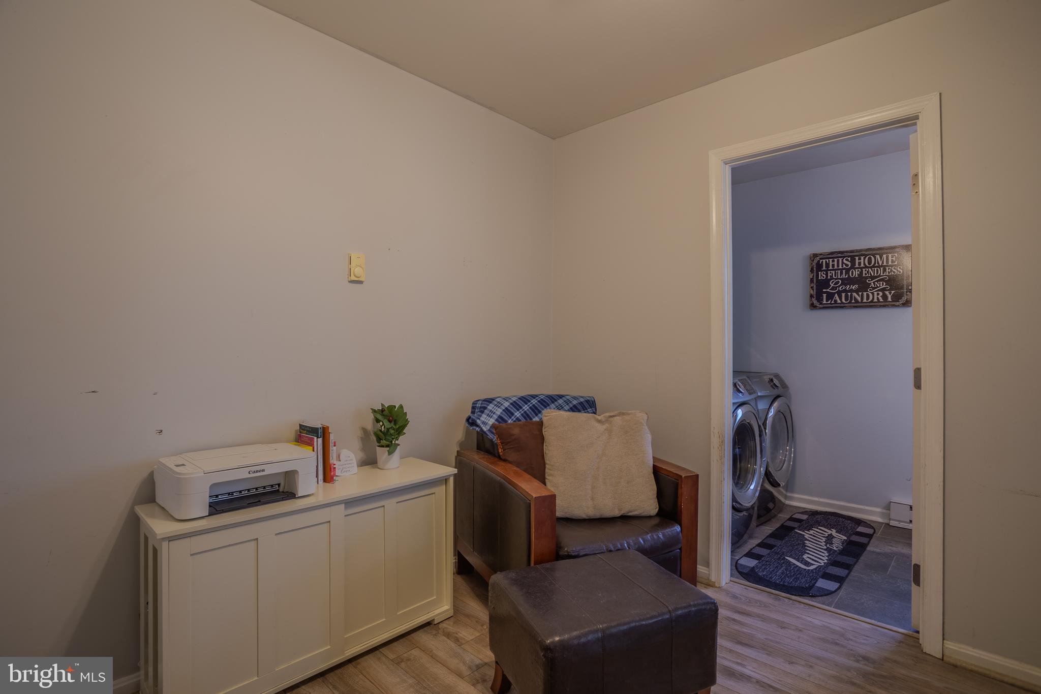 FORT HILL FARMS - Residential