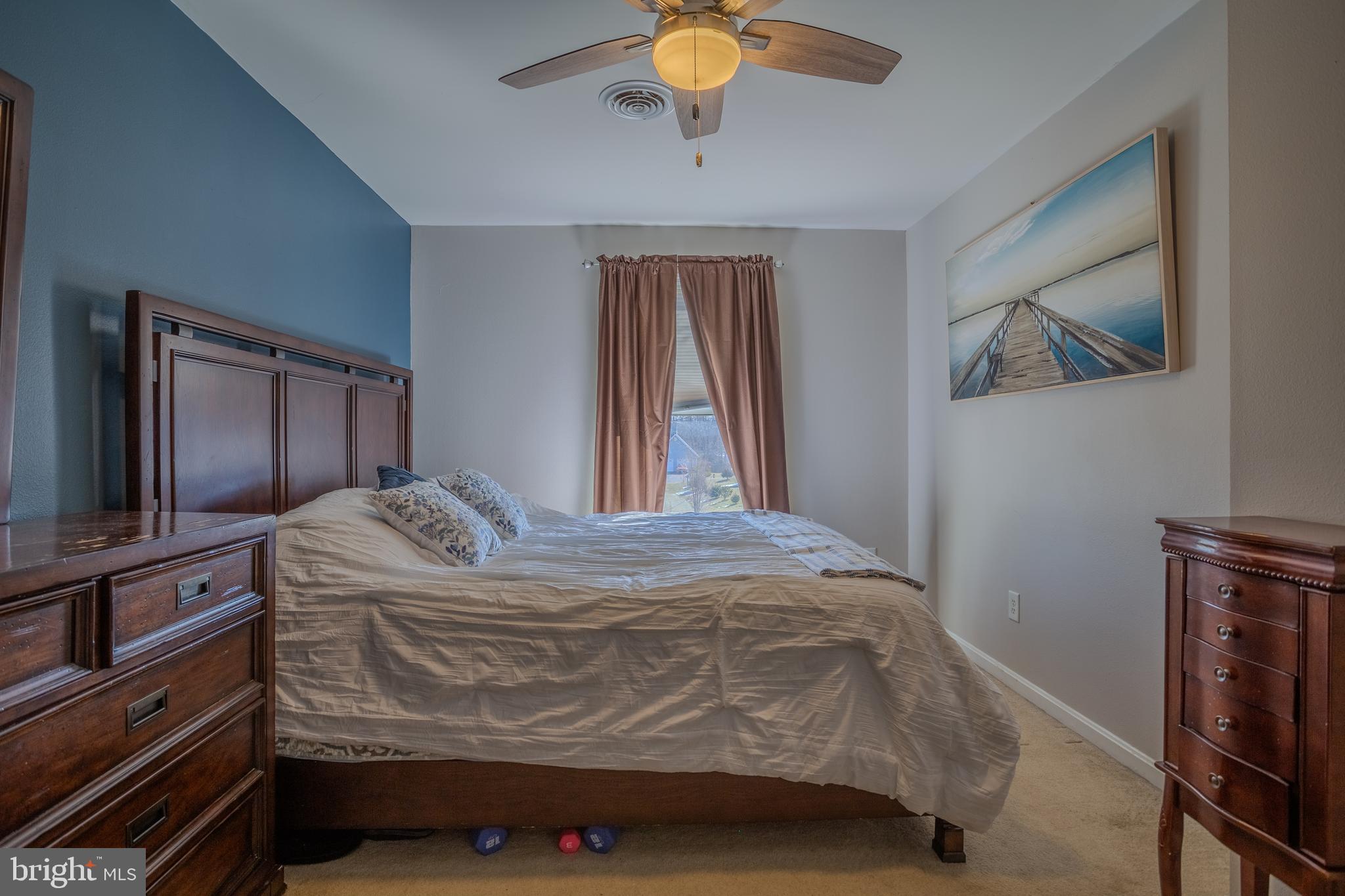 FORT HILL FARMS - Residential