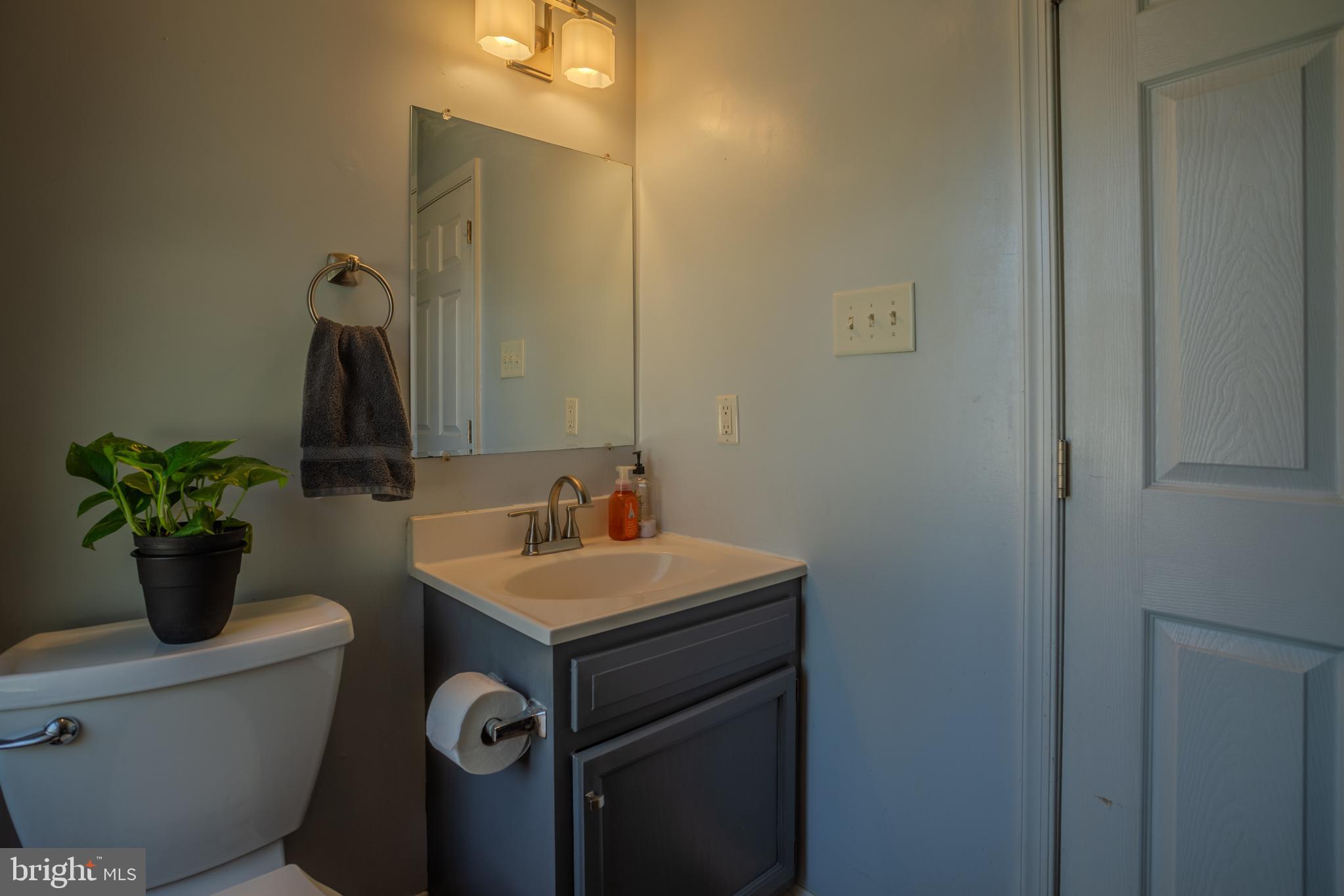 FORT HILL FARMS - Residential