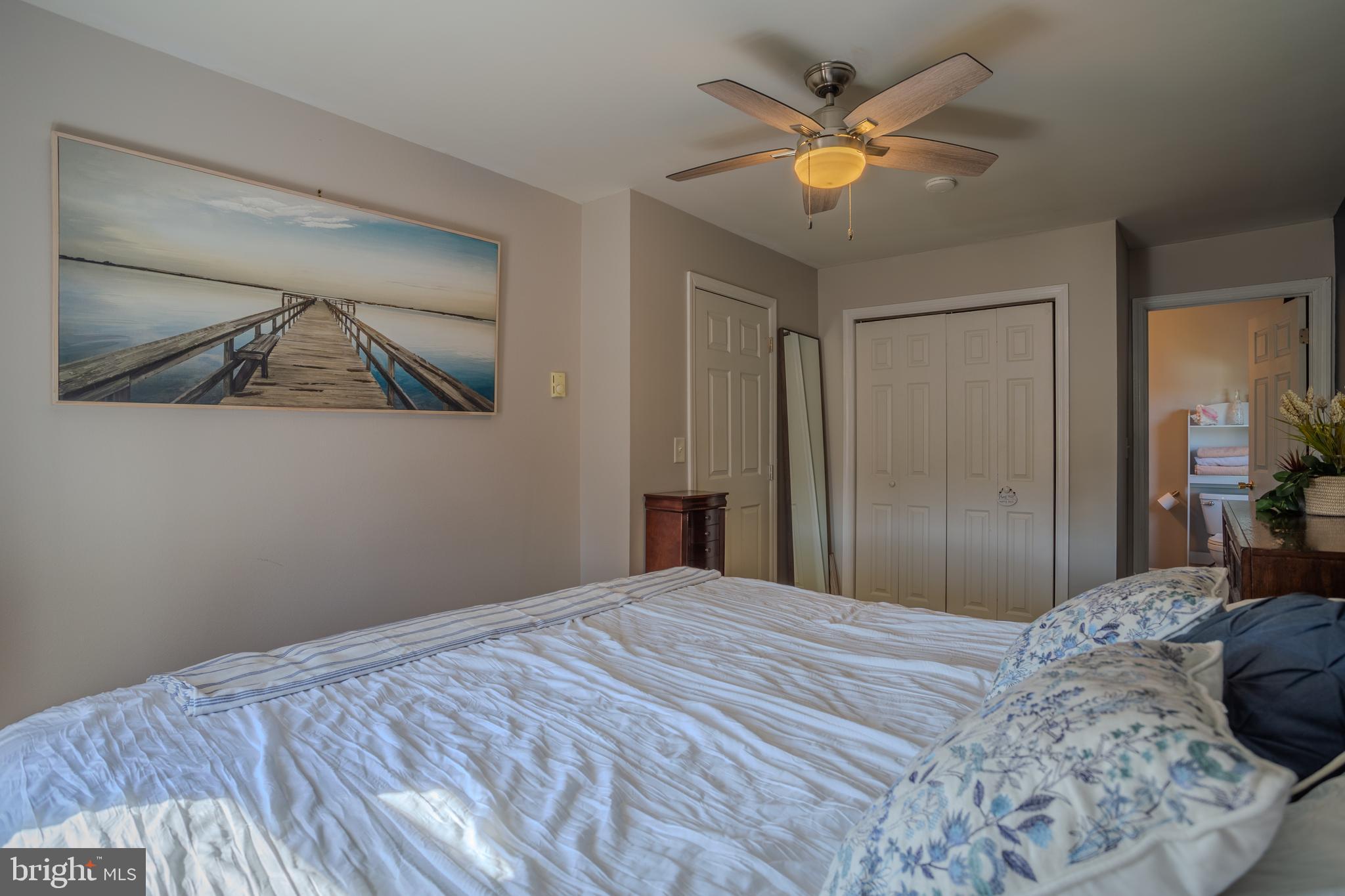 FORT HILL FARMS - Residential