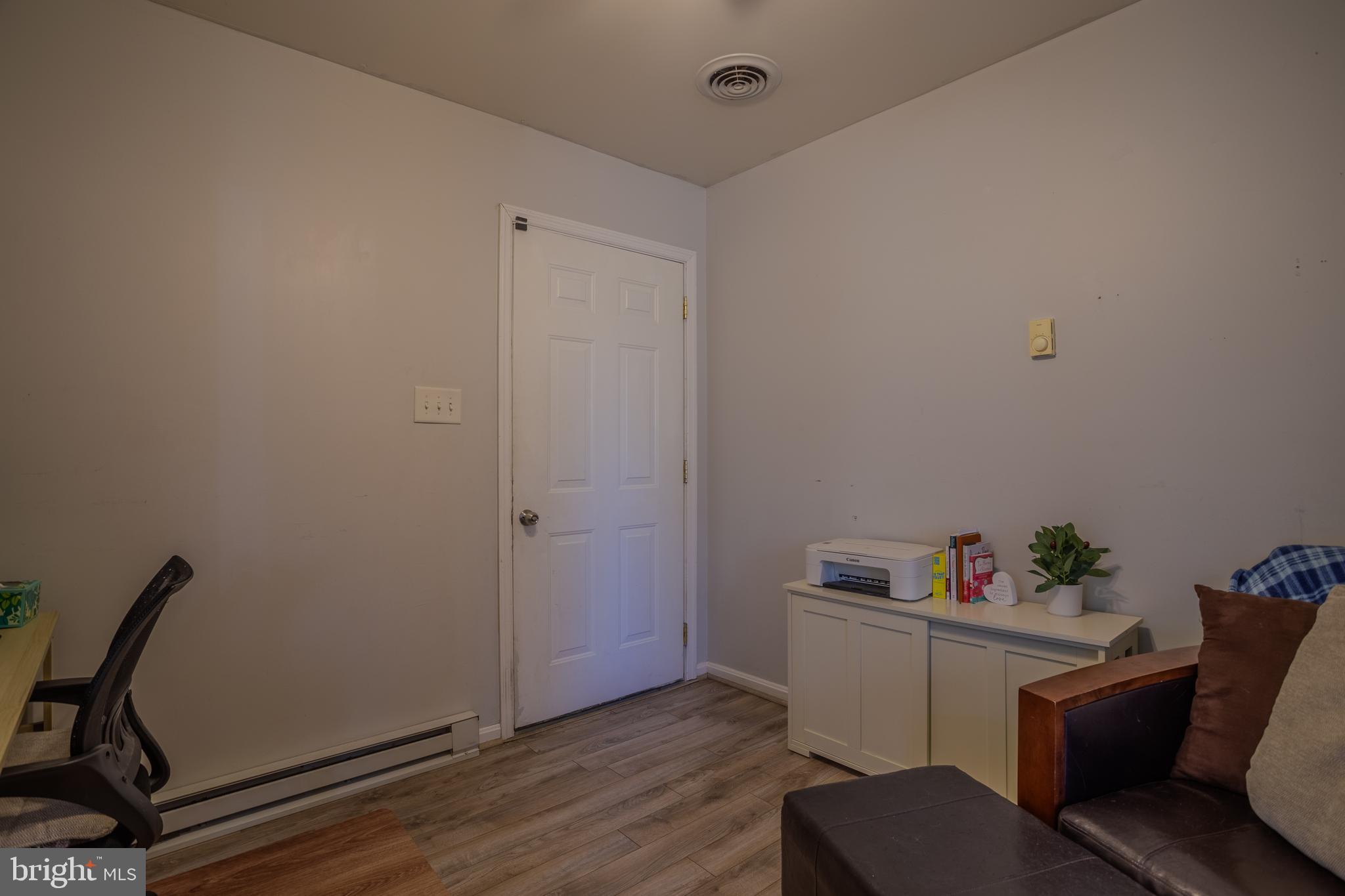 FORT HILL FARMS - Residential