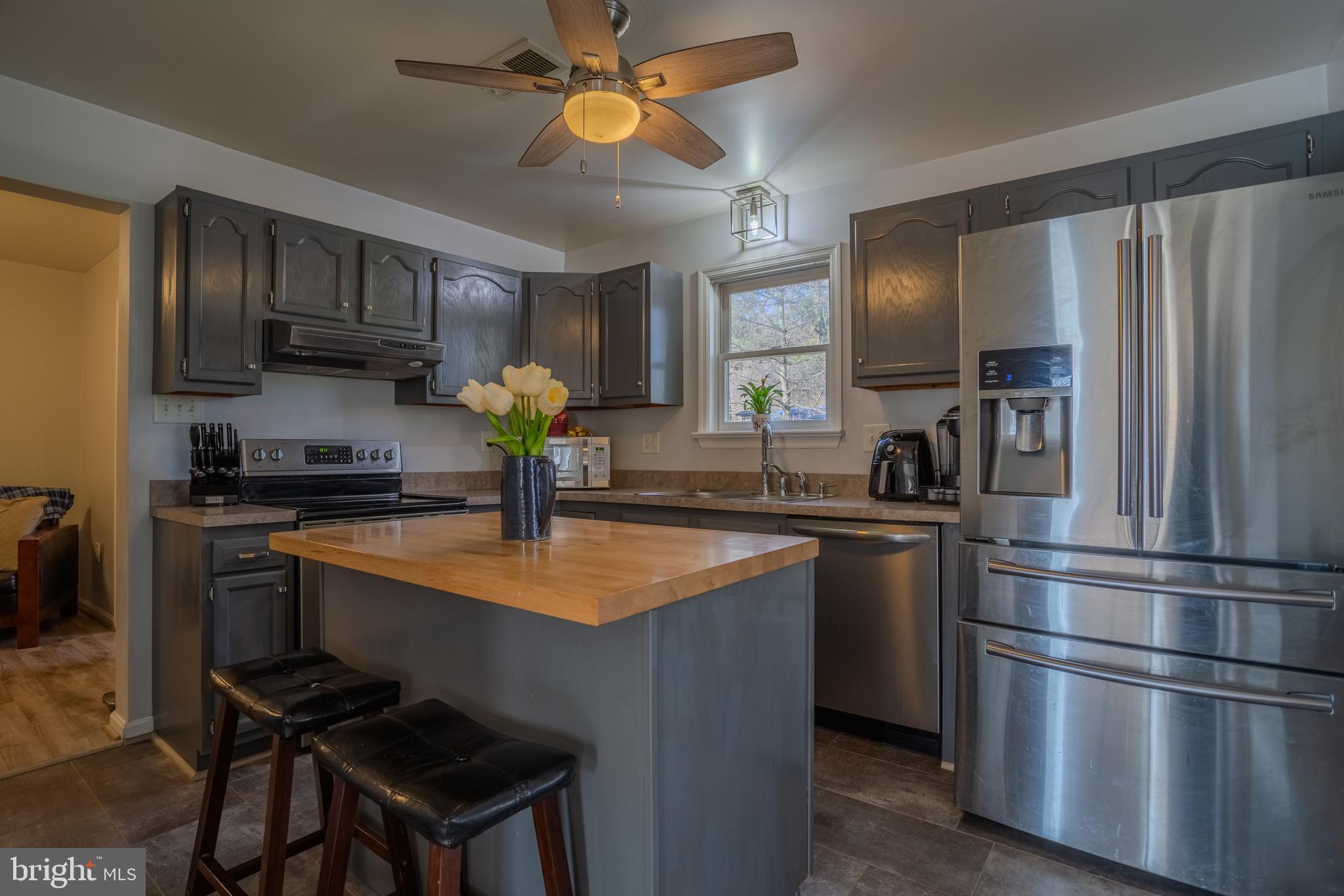 FORT HILL FARMS - Residential