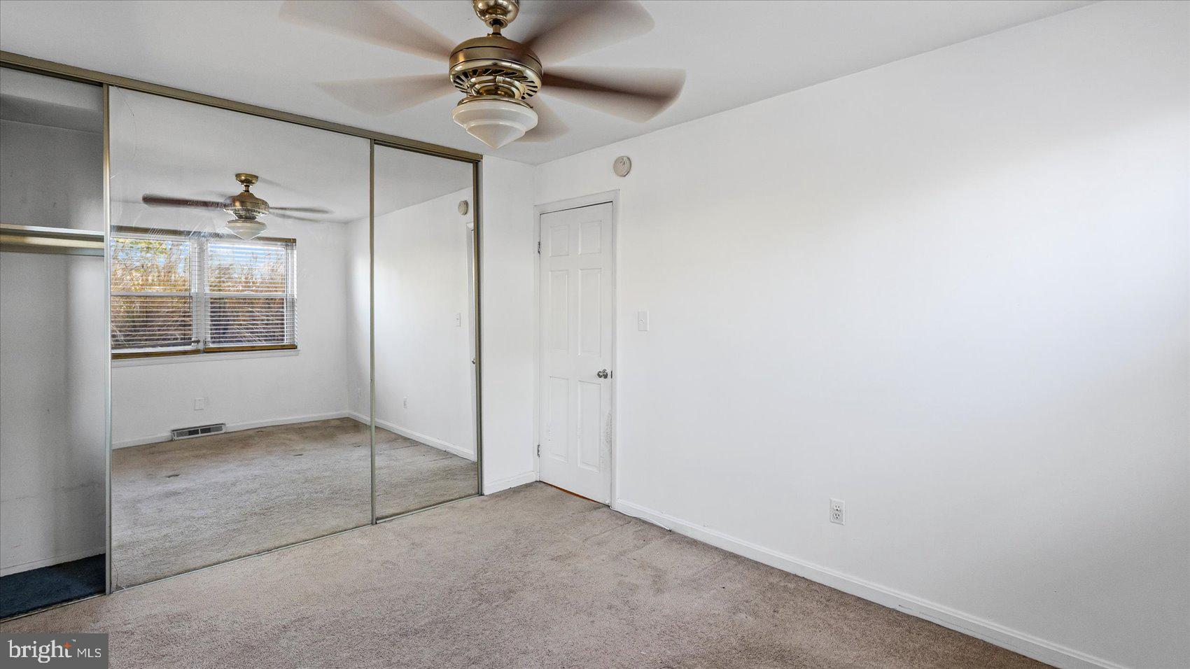 MEDFIELD - Residential