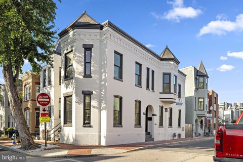 Photo of 600 U Street NW, WASHINGTON, DC 20001 (MLS # DCDC2272398)