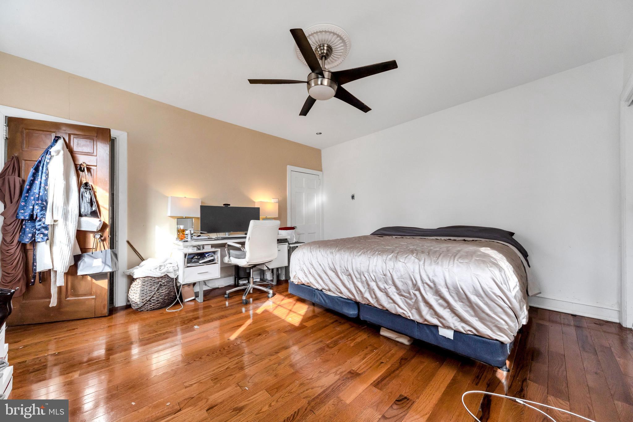 CHELTENHAM - Residential