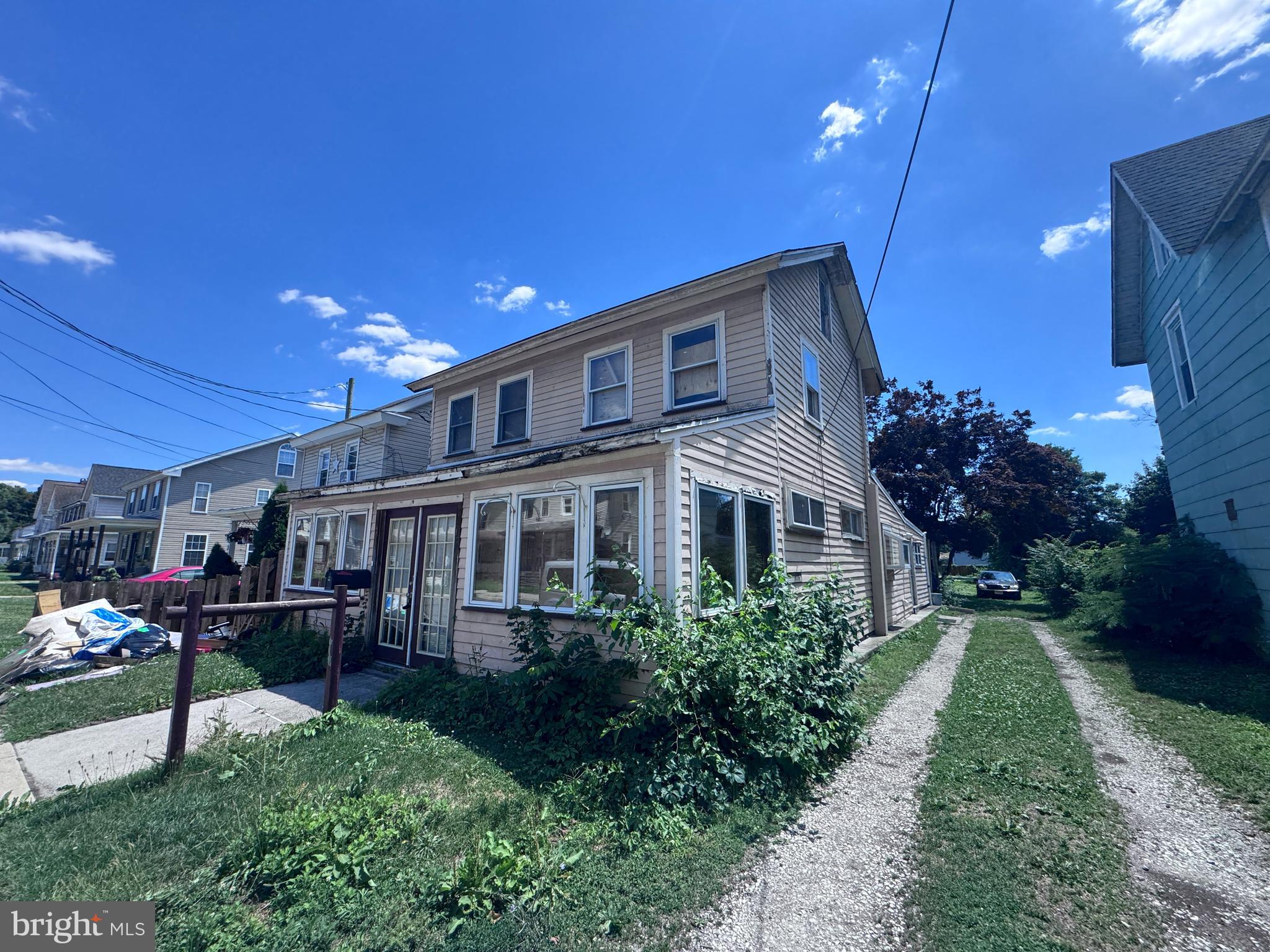 33 MAIN STREET