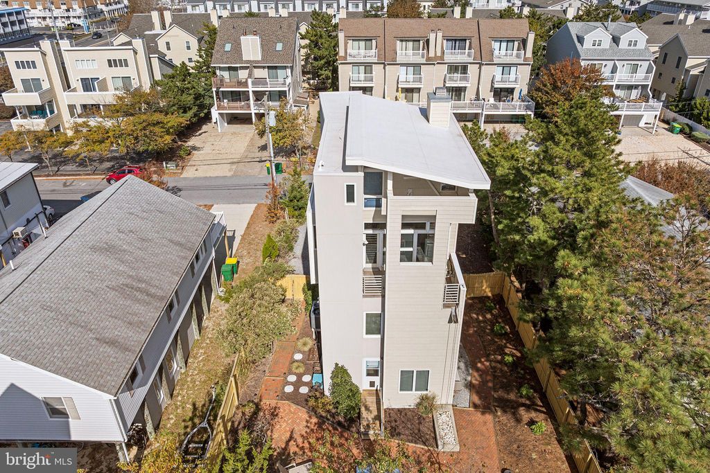 Photo of 40126 W Virginia Avenue, FENWICK ISLAND, DE 19944 (MLS # DESU2099322)