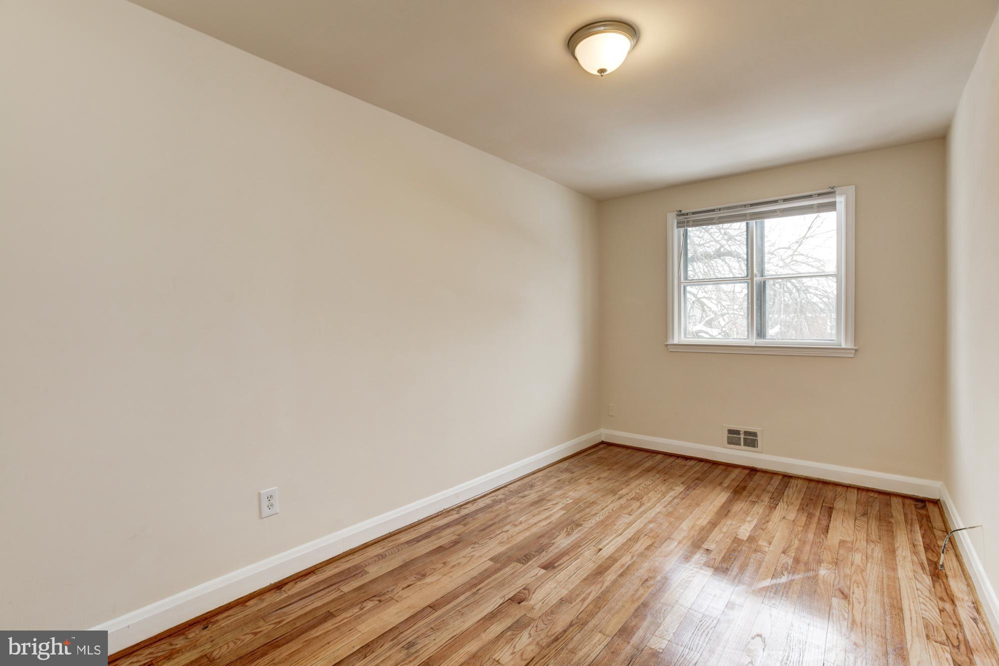 HILLENDALE - Residential