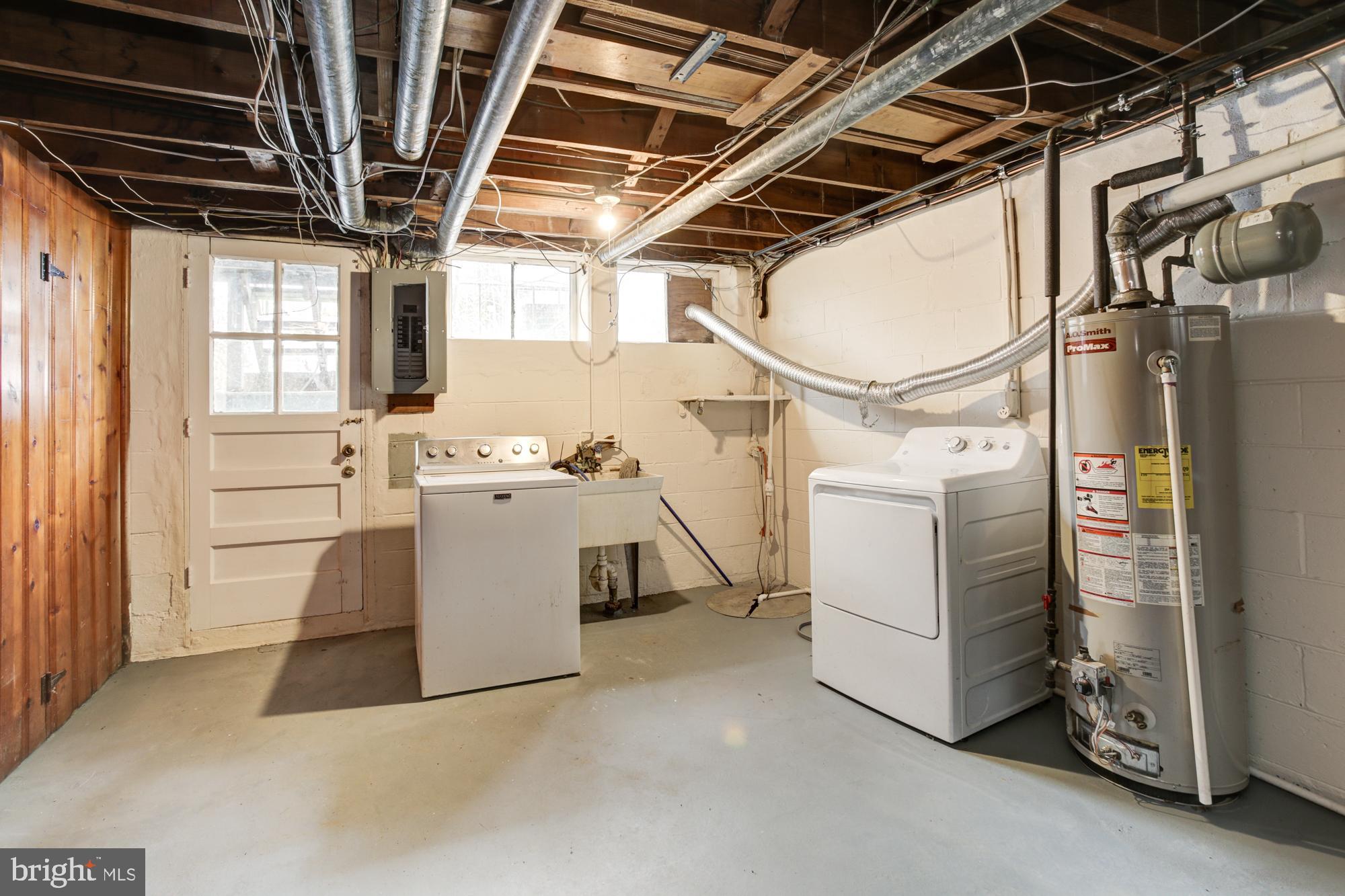 HILLENDALE - Residential