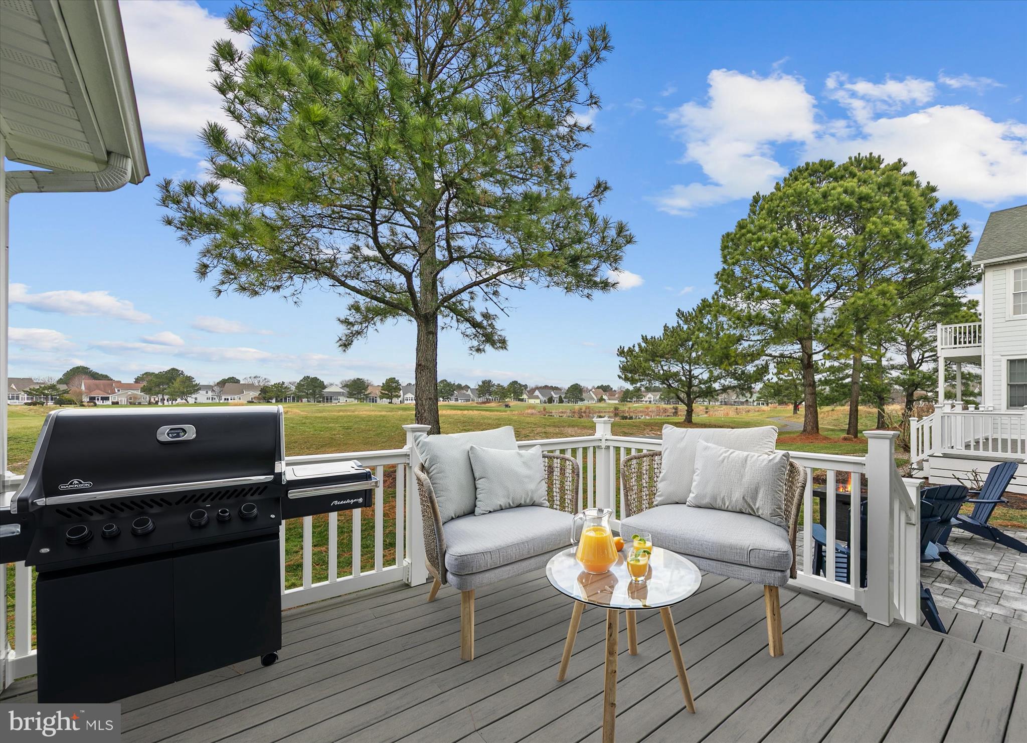 30 WILLOW OAK AVENUE